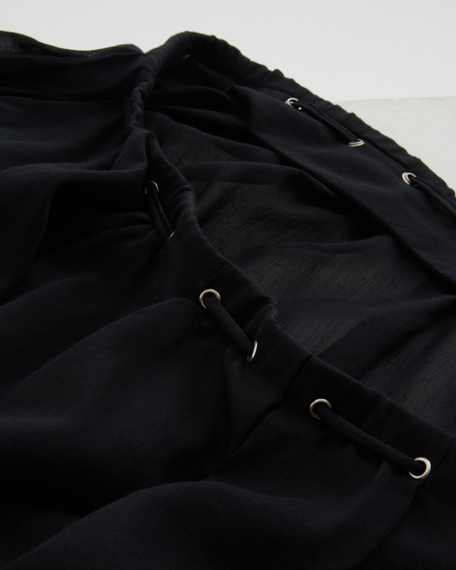 Top à épaulettes en dentelle sangallo de coton noir Gucci by Frida, saison 2009 en vente 2