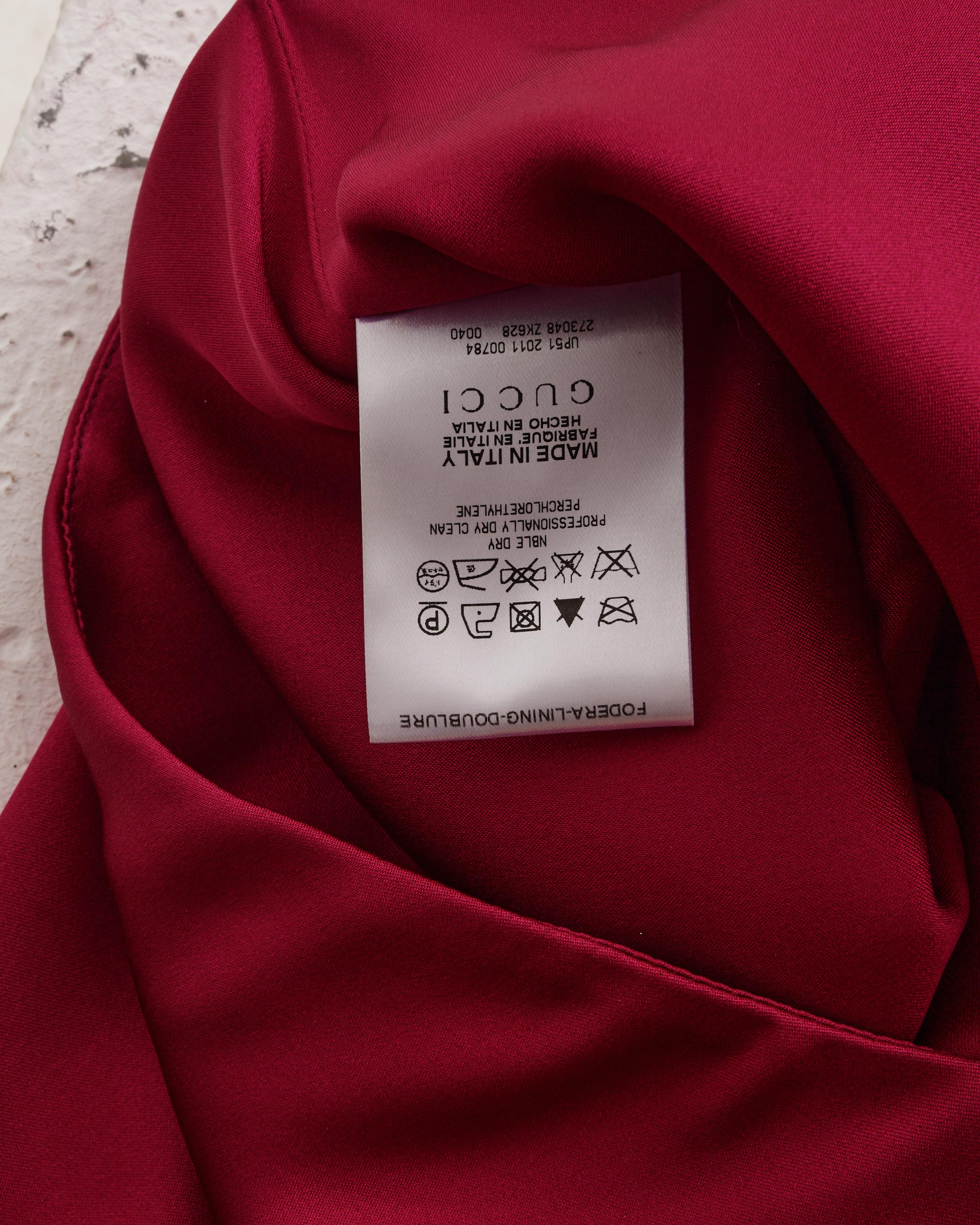 Gucci by Frida Giannini 2011 Bordeaux one shoulder evening dress For Sale 3