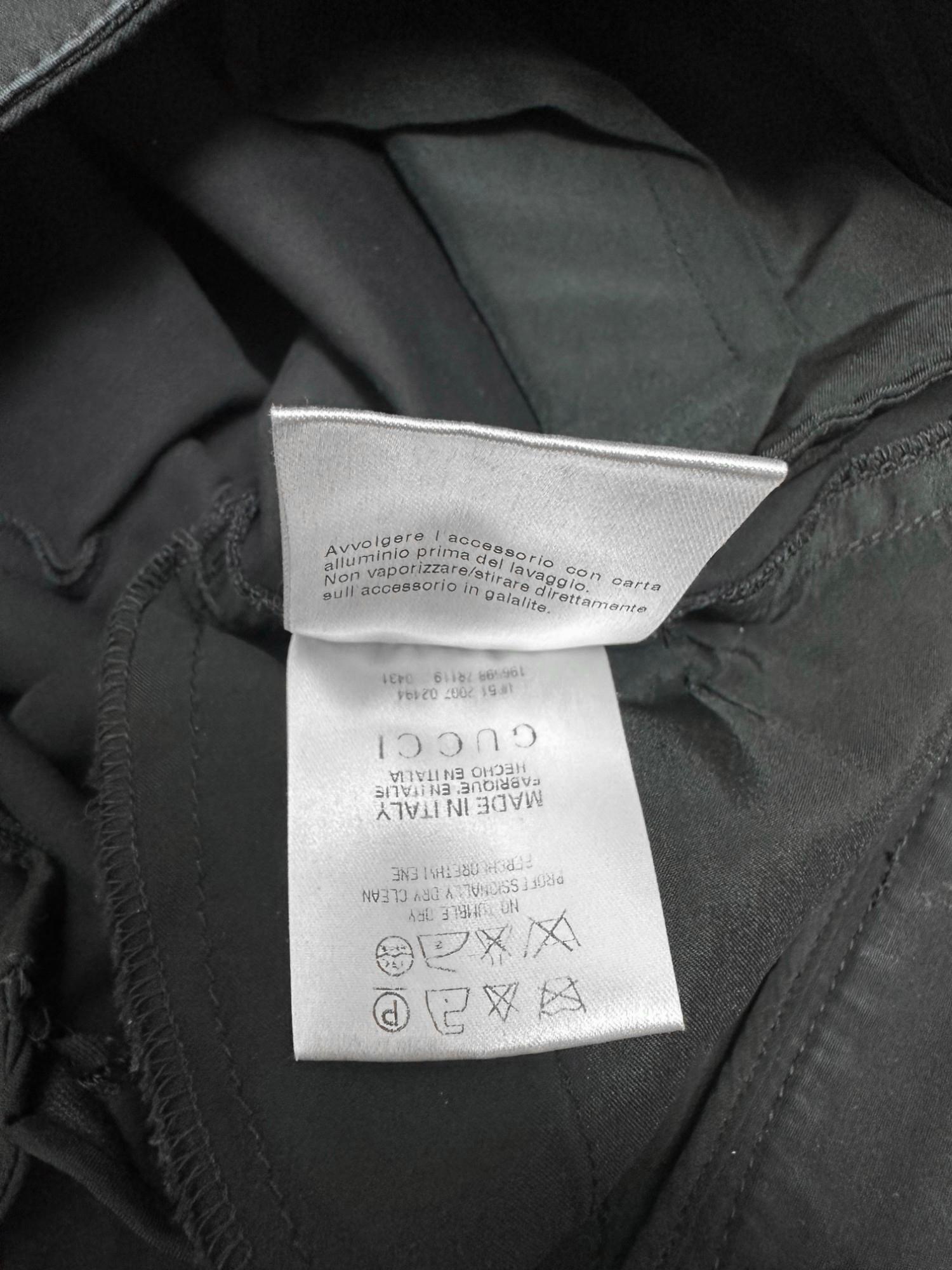 Gucci by Frida Giannini F/W 2007 Layered Multi Button Black Suit en venta 7