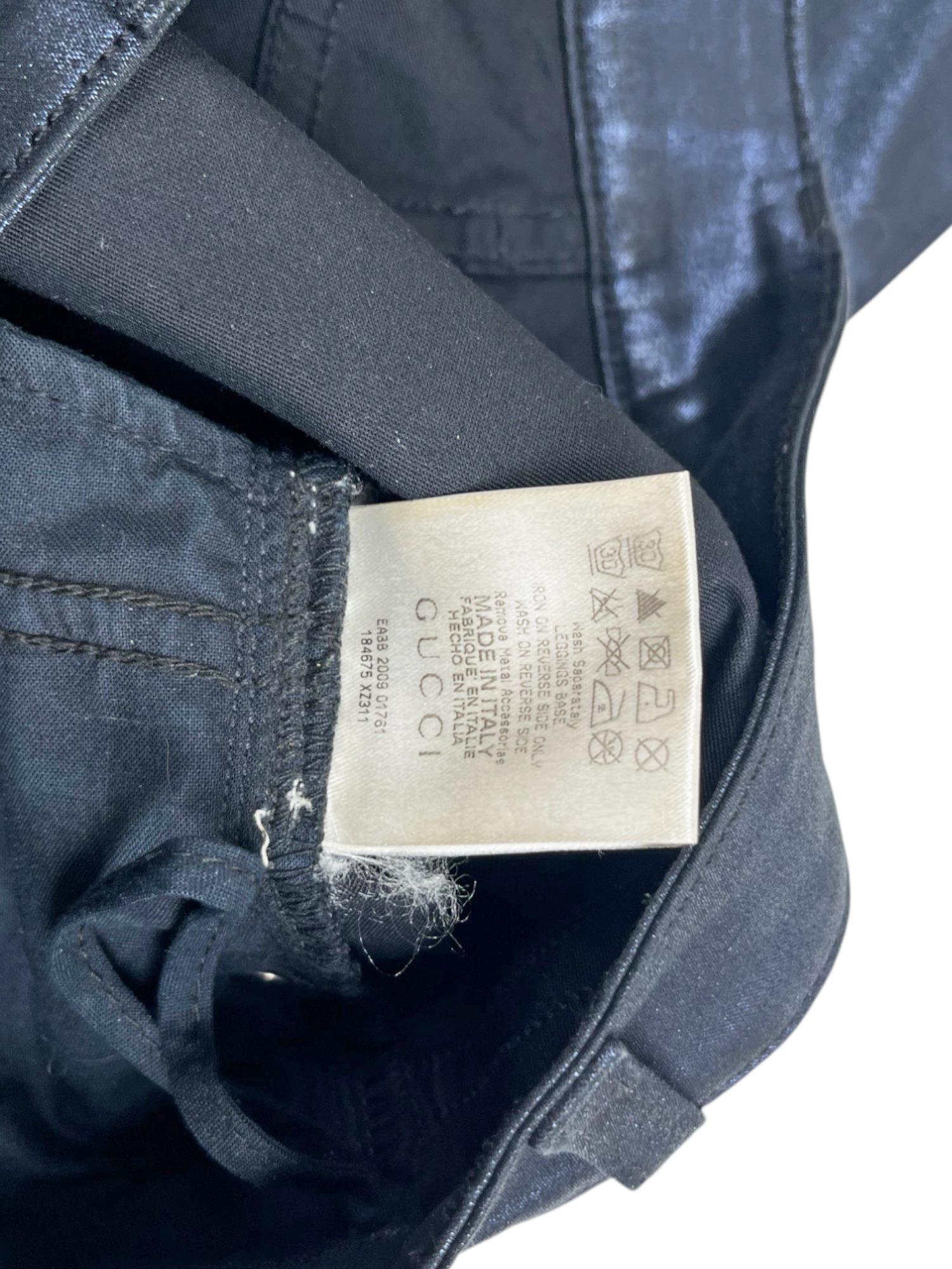Gucci by Frida Giannini F/W 2009 Vaqueros encerados de satén azul oscuro en venta 6