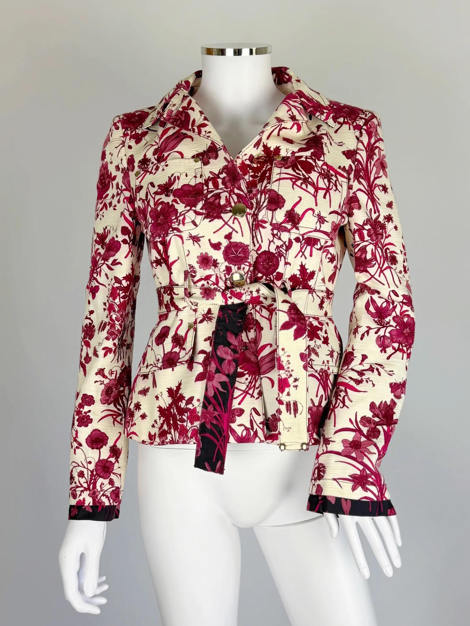 Beige Veste à imprimé floral rose de Gucci by Frida Giannini, Resort 2007 en vente