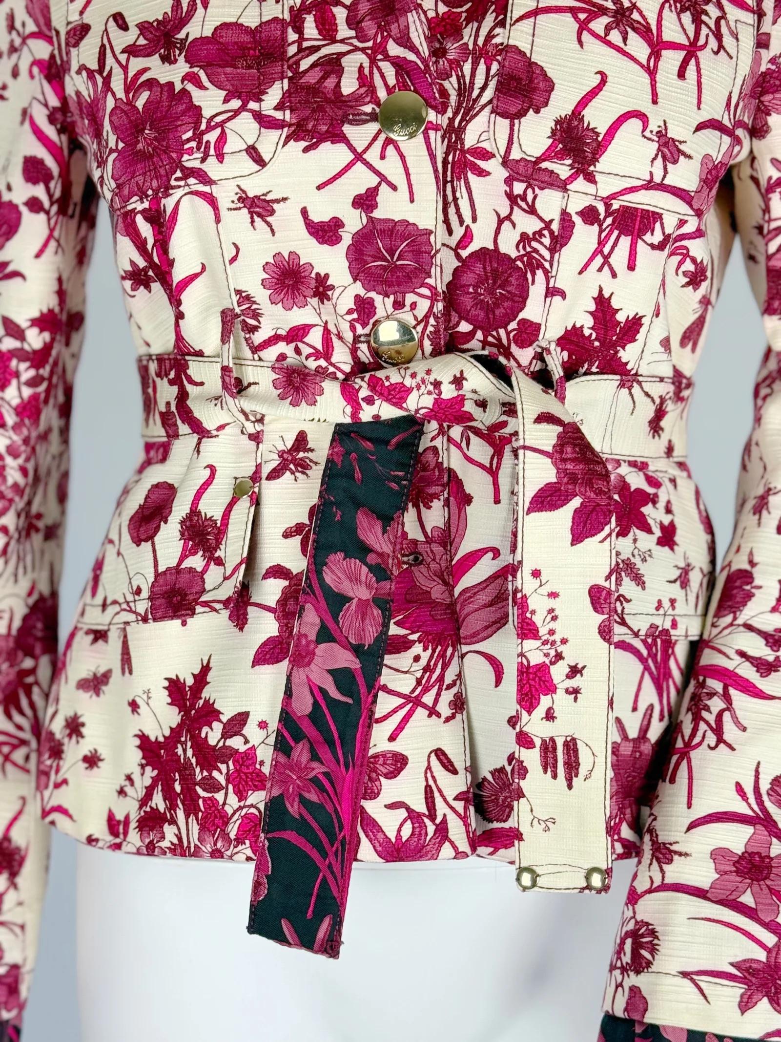 Veste à imprimé floral rose de Gucci by Frida Giannini, Resort 2007 Bon état - En vente à Marlborough, GB