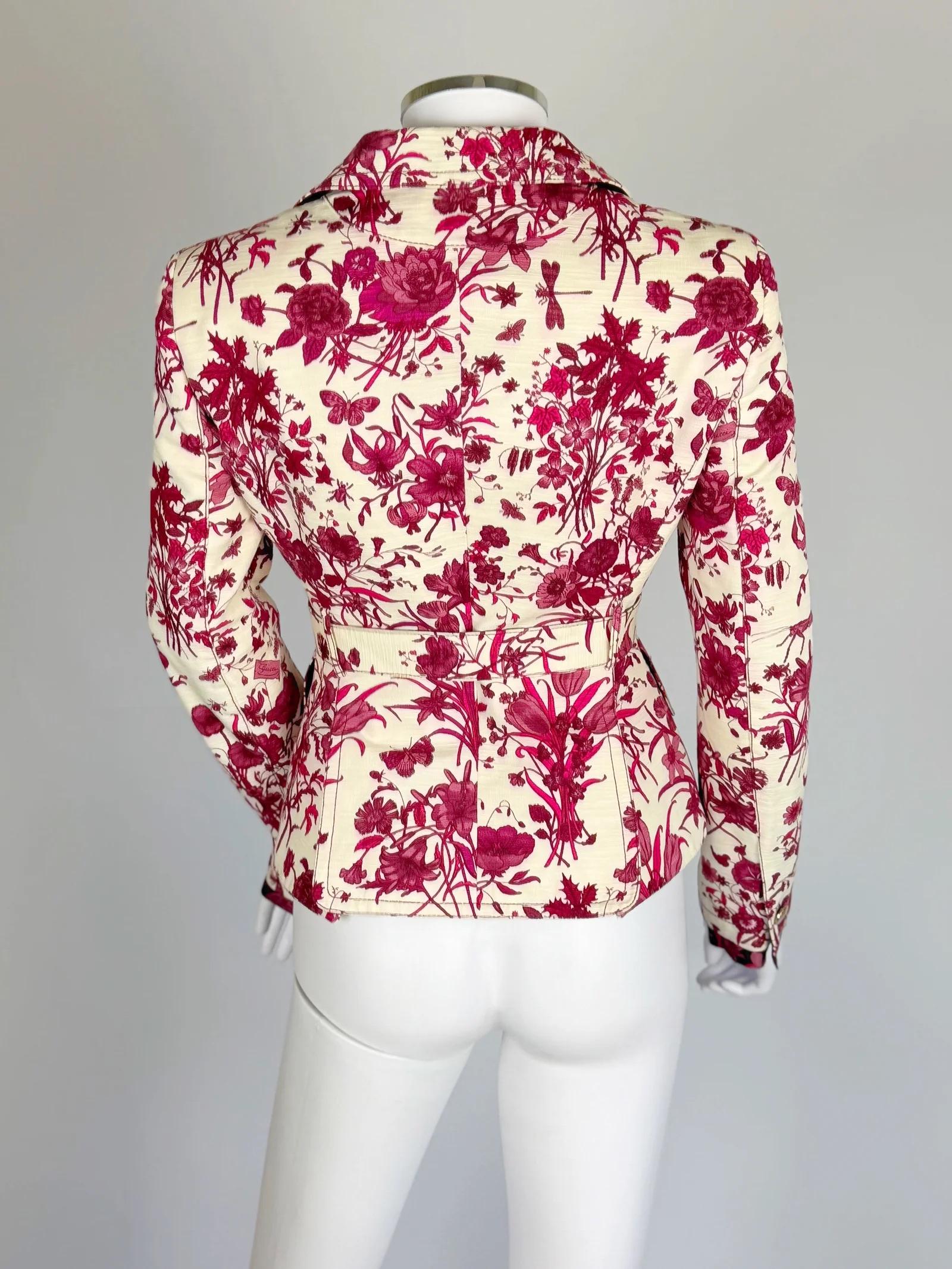 Veste à imprimé floral rose de Gucci by Frida Giannini, Resort 2007 en vente 2