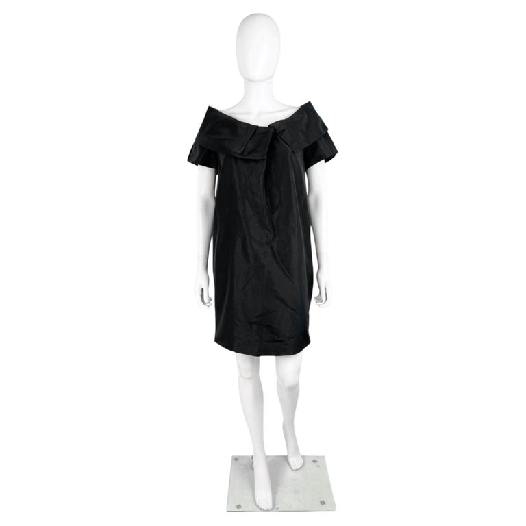 gucci off shoulder dress Gucci