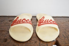 GUCCI by Frida Giannini S/S 2007 White Burgundy Beach Pool Slides - Flip Flops