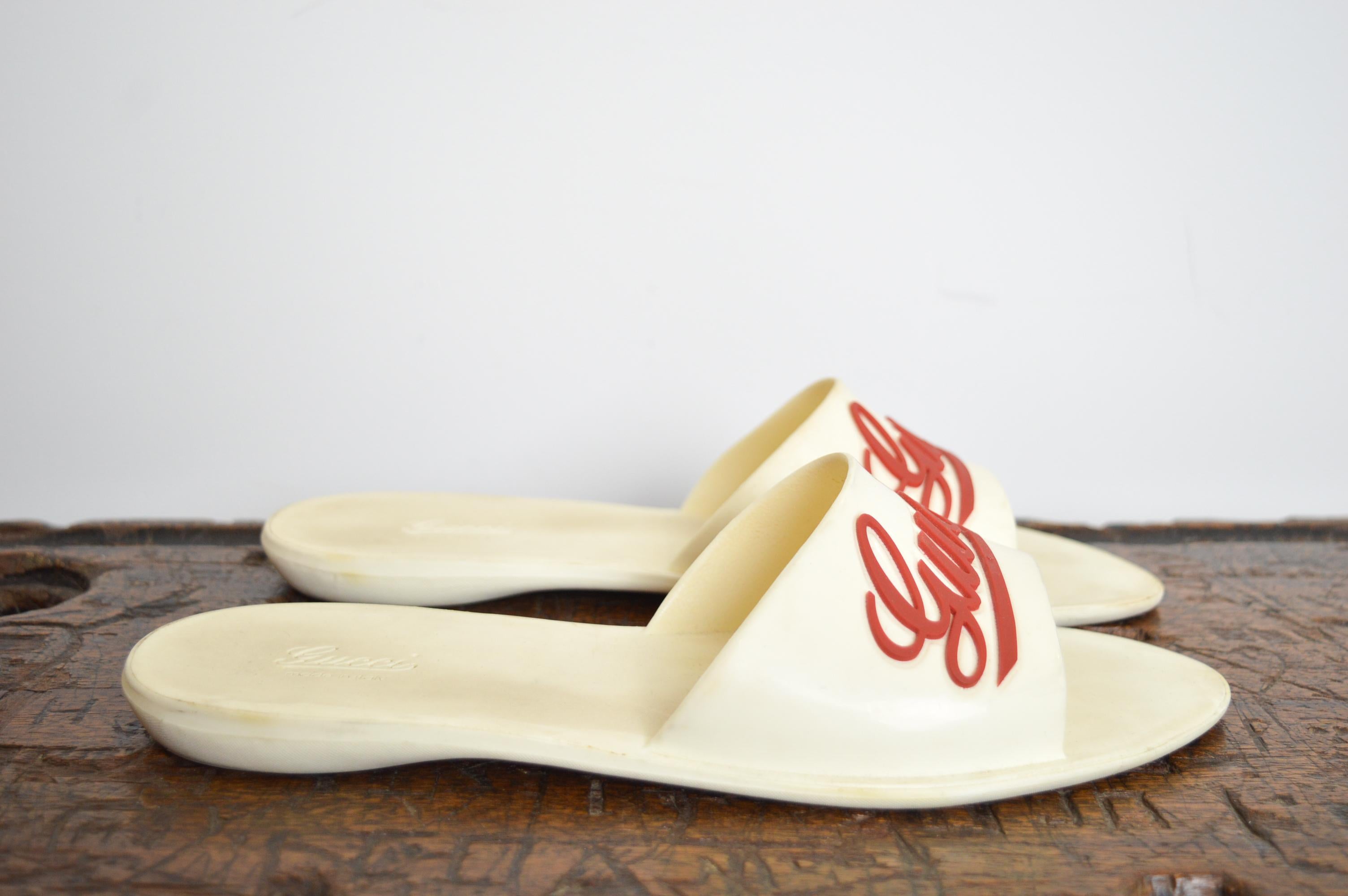 Femenino o masculino GUCCI by Frida Giannini S/S 2007 Blanco Borgoña Sandalias de playa - Chanclas en venta
