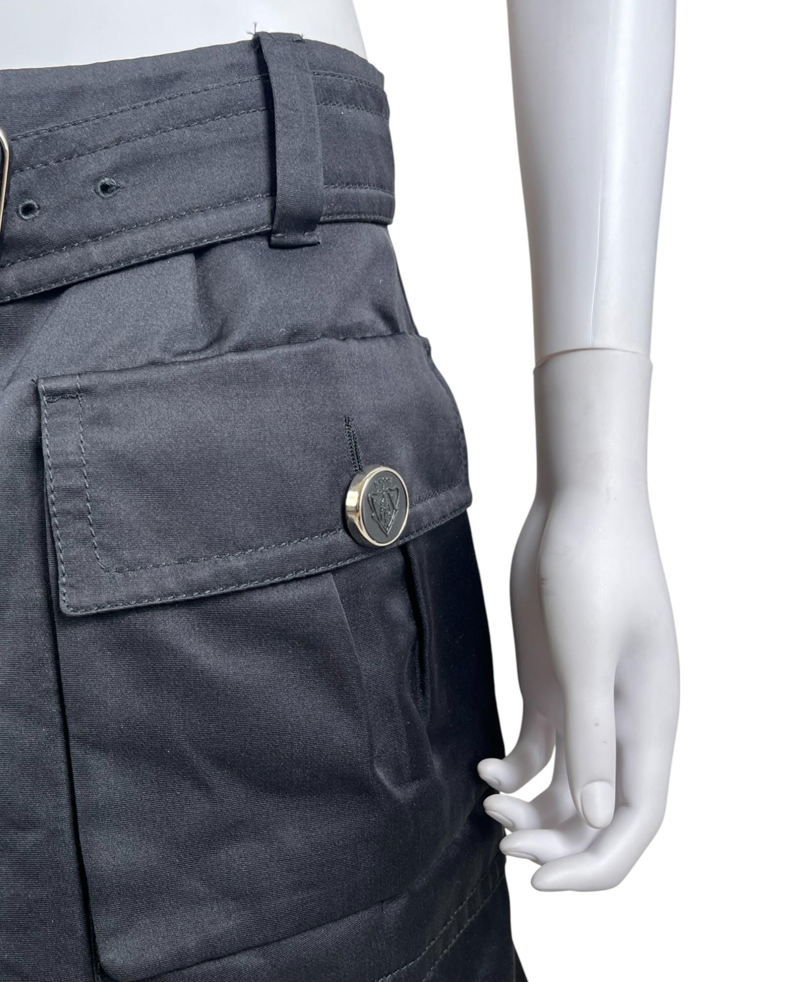 Gucci by Frida Giannini S/S 2009 Falda Cargo con Cinturón Negra en venta 1