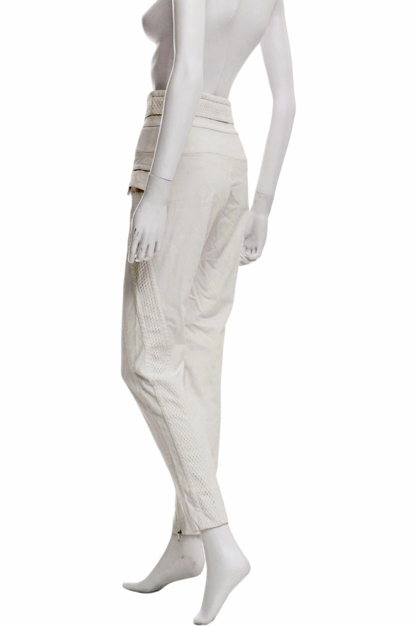 Gucci by Frida Giannini S/S 2009 Pantalón Táctico Alto Blanco Gray en venta