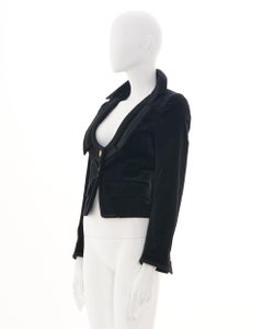 Gucci by Frida Giannini	F/W 2008 Black fitted jacket with gold buttons closure
