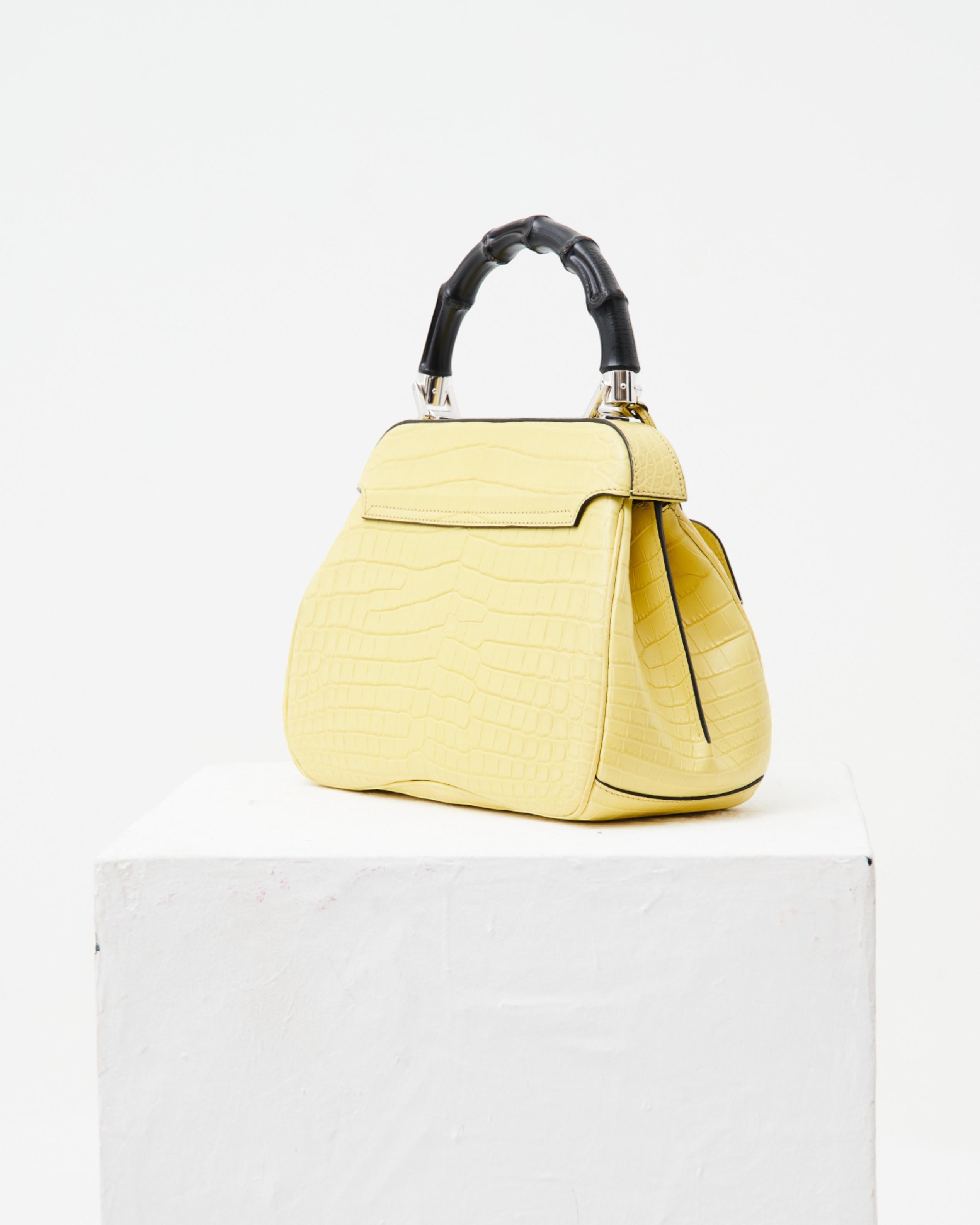 Gucci par Frida Giannini	F/W 2013 Sac Lady Lock en croco jaune en vente 1