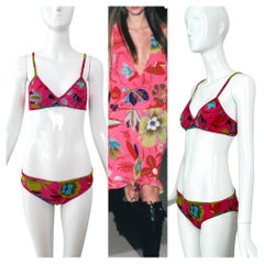 GUCCI by TOM FORD 1999 Vintage Floral Runway Print 2 Piece Bikini Bathing Suit