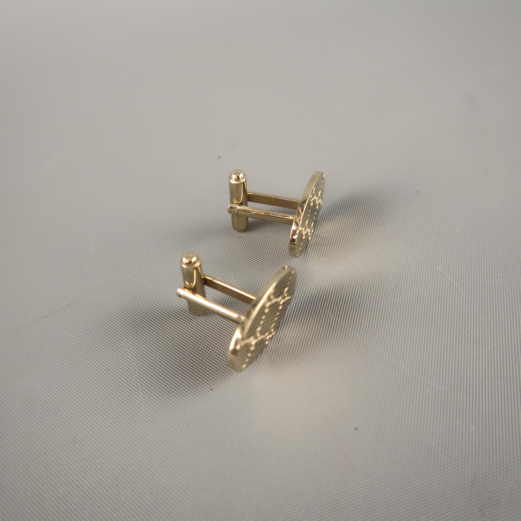 GUCCI by TOM FORD 2000 Light Gold Tone Metal Guccissima Cuff Links In Good Condition In San Francisco, CA