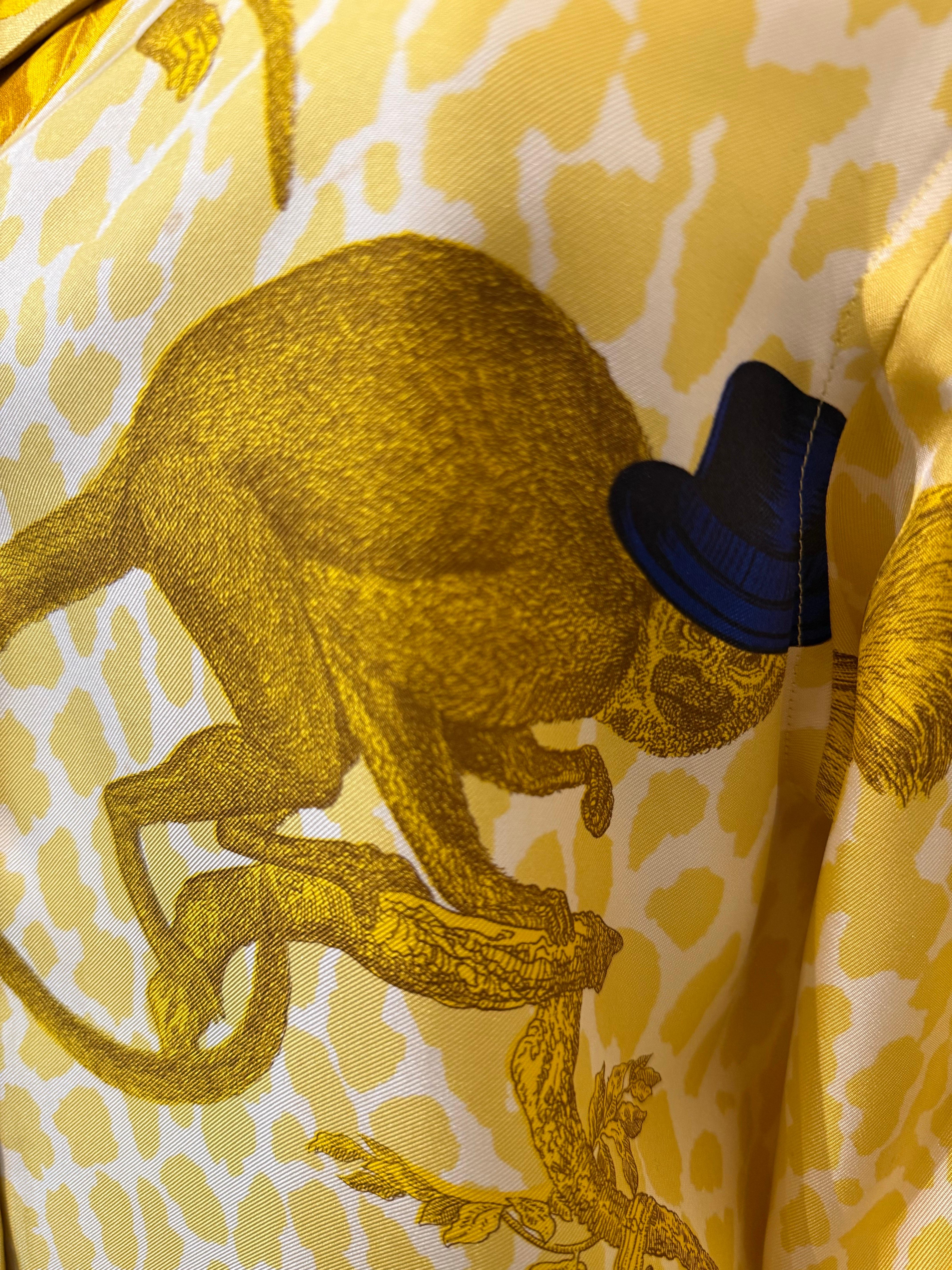Camisa de seda Gucci by Tom Ford 2000 con el icónico estampado de monos en venta 8