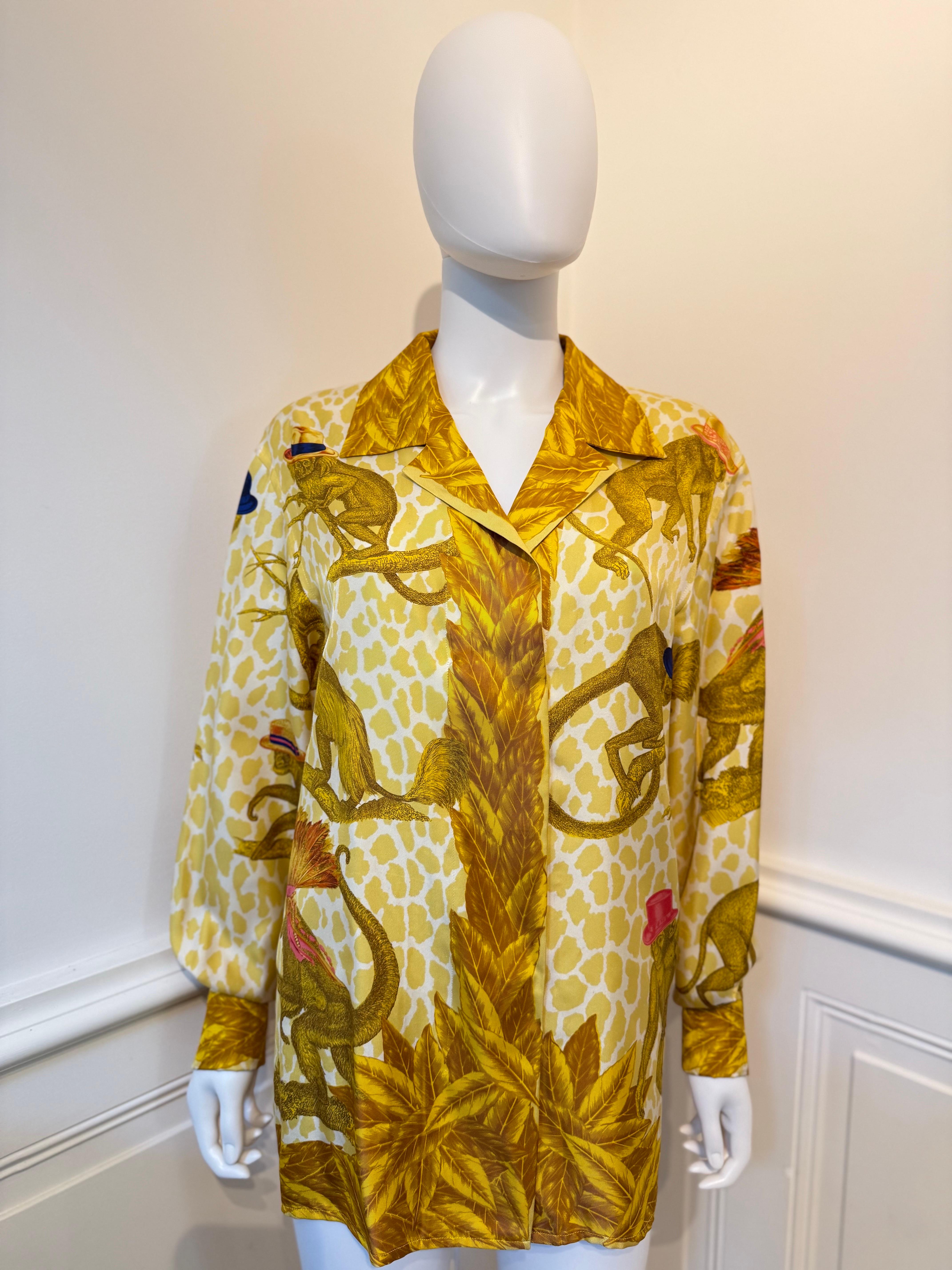 Camisa de seda Gucci by Tom Ford 2000 con el icónico estampado de monos Marrón en venta