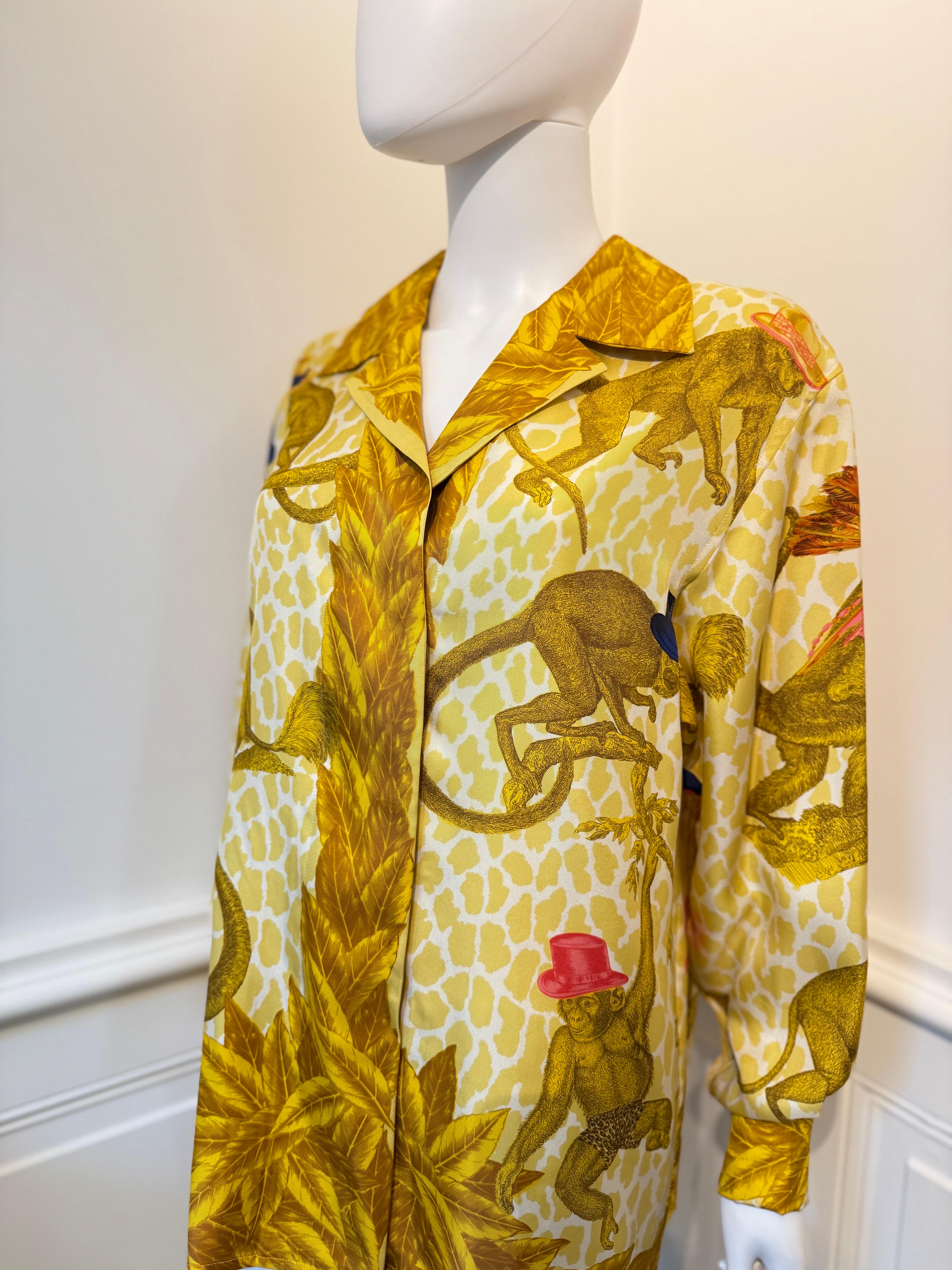 Femenino o masculino Camisa de seda Gucci by Tom Ford 2000 con el icónico estampado de monos en venta