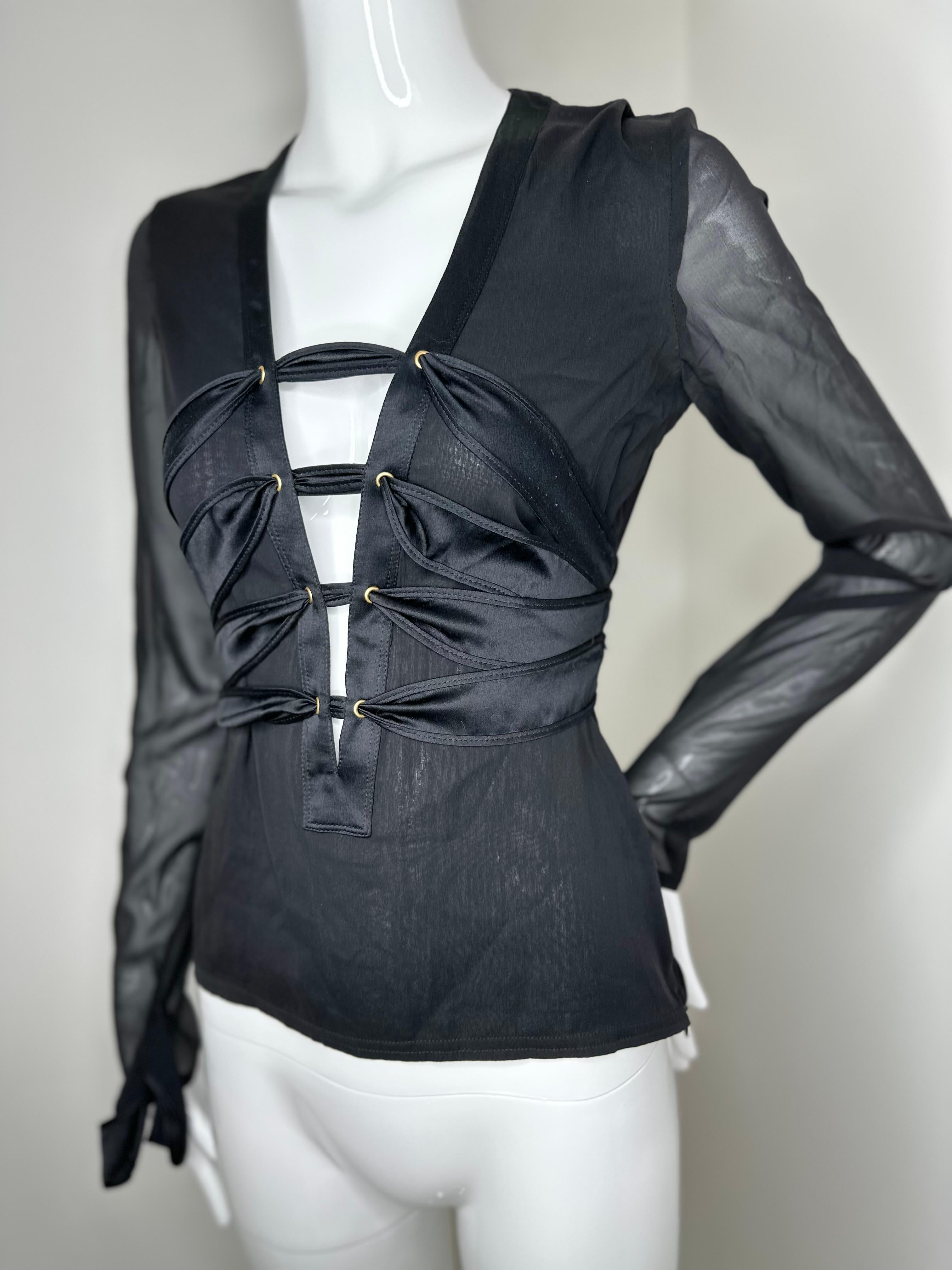 Gucci by Tom Ford 2003 black Bondage top blouse In Good Condition For Sale In North Miami, FL