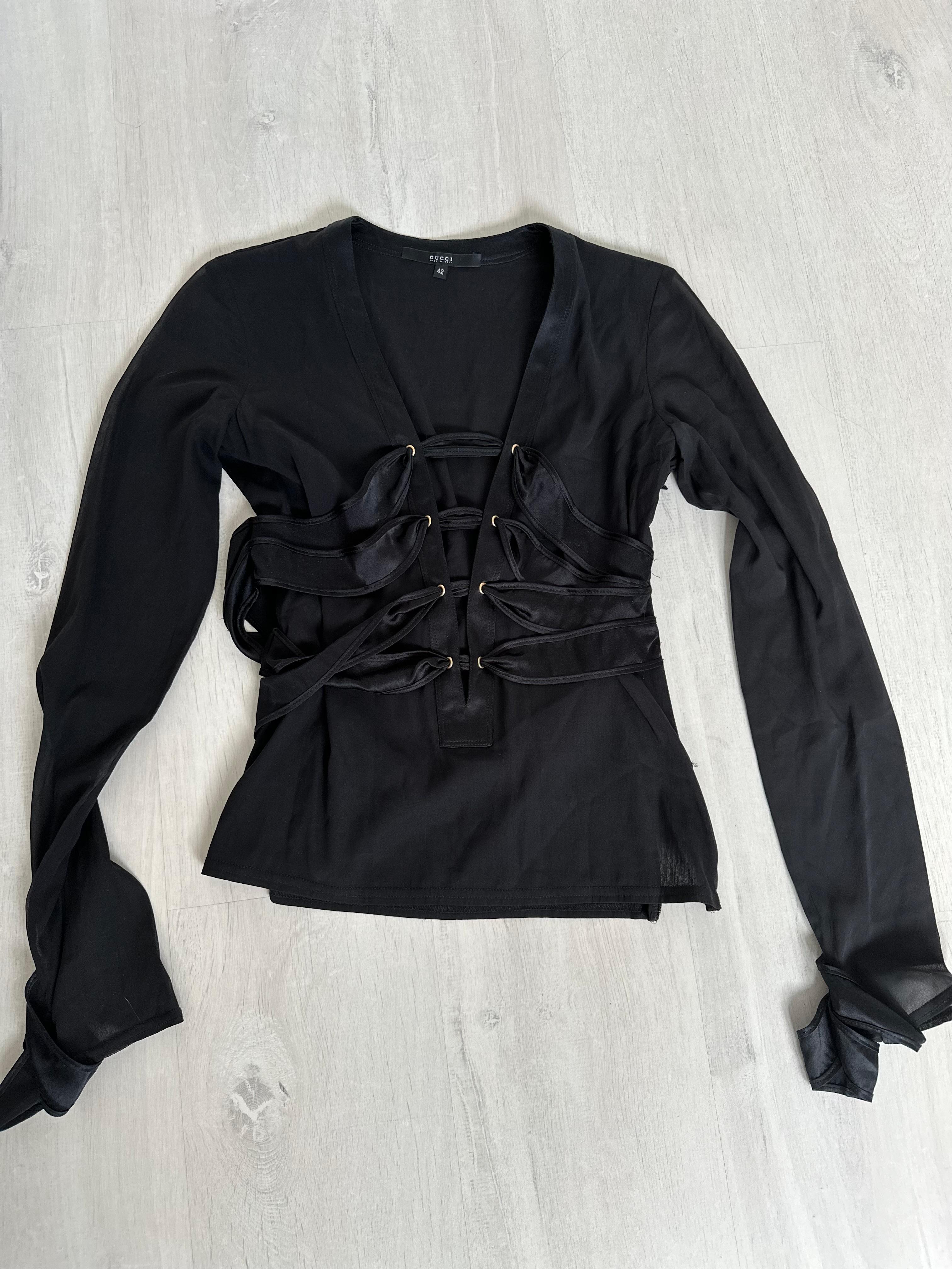Women's Gucci by Tom Ford 2003 black Bondage top blouse For Sale