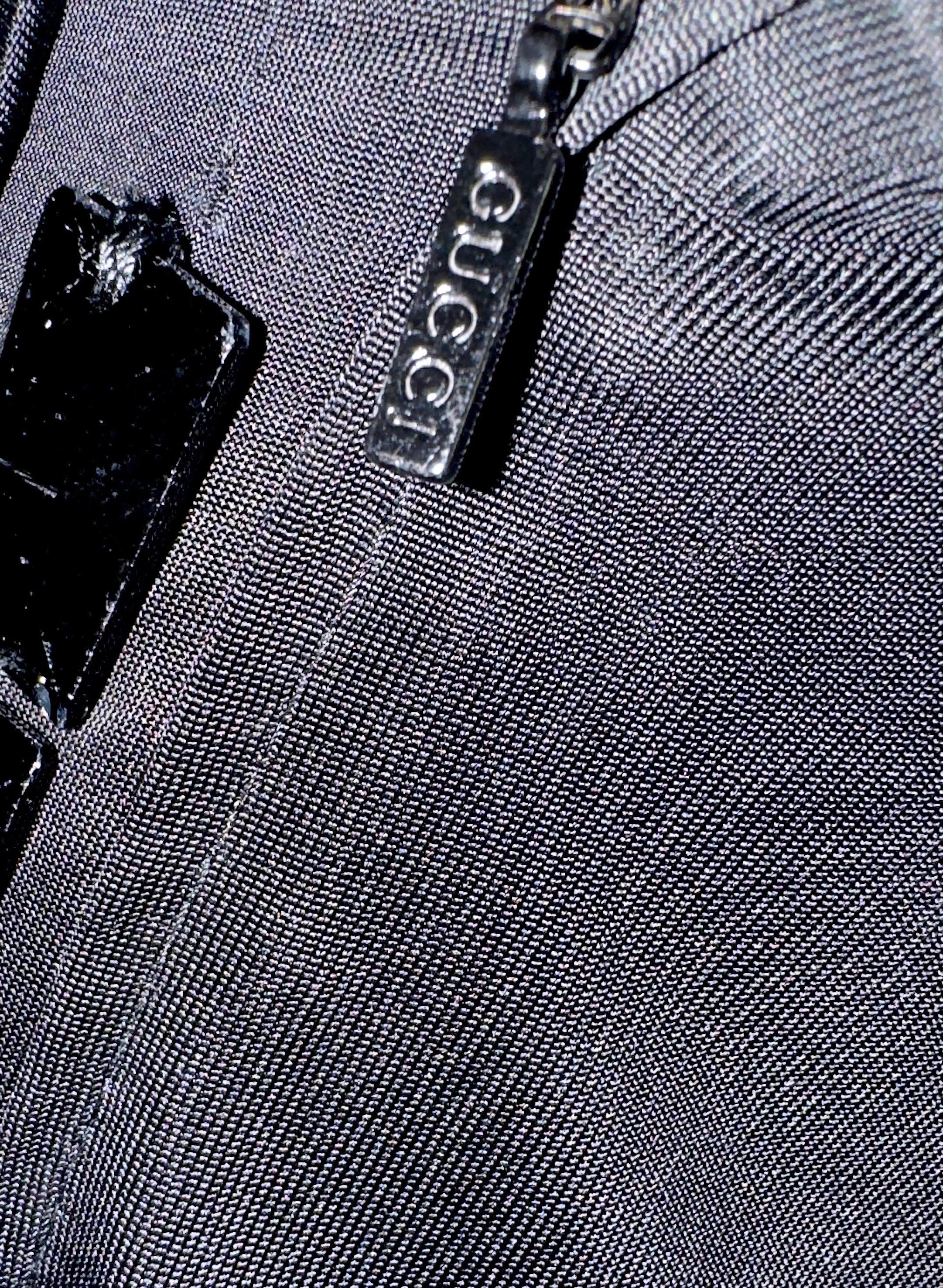 Gucci by Tom Ford 2004 Schwarzes Peek-A-Boo Cocktailkleid im Angebot 4