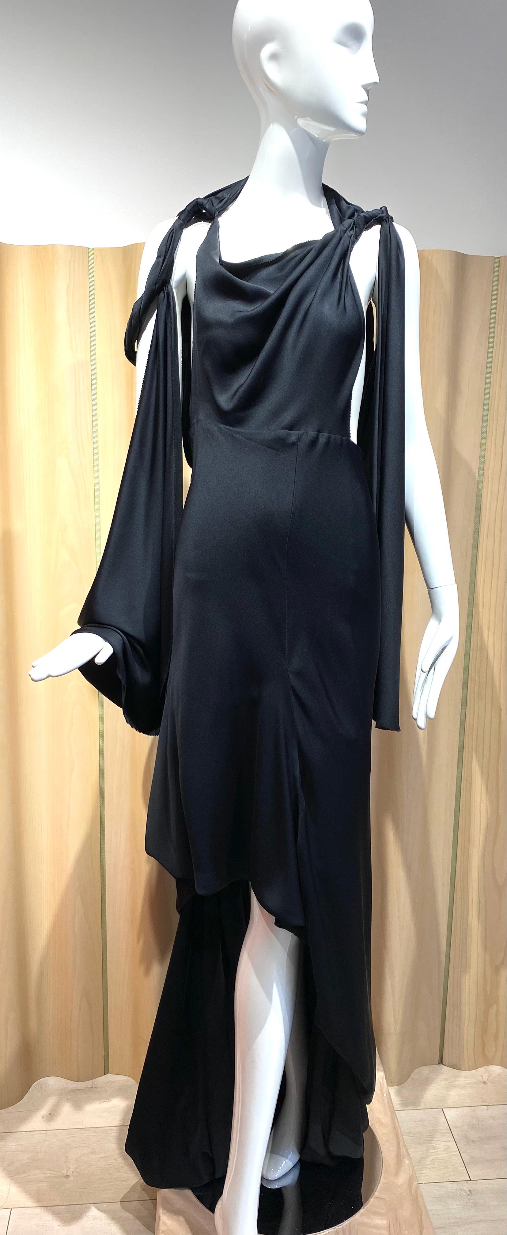 GUCCI by Tom Ford 2011 Black Silk  Gown For Sale 5