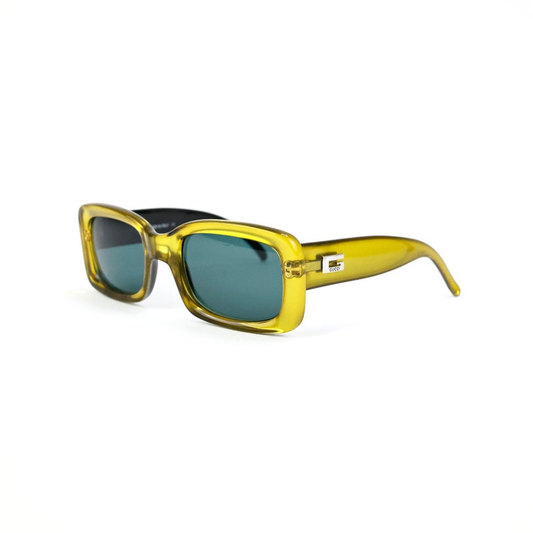 Gucci by Tom Ford 90s Sunglasses For Sale at 1stDibs display picture 1