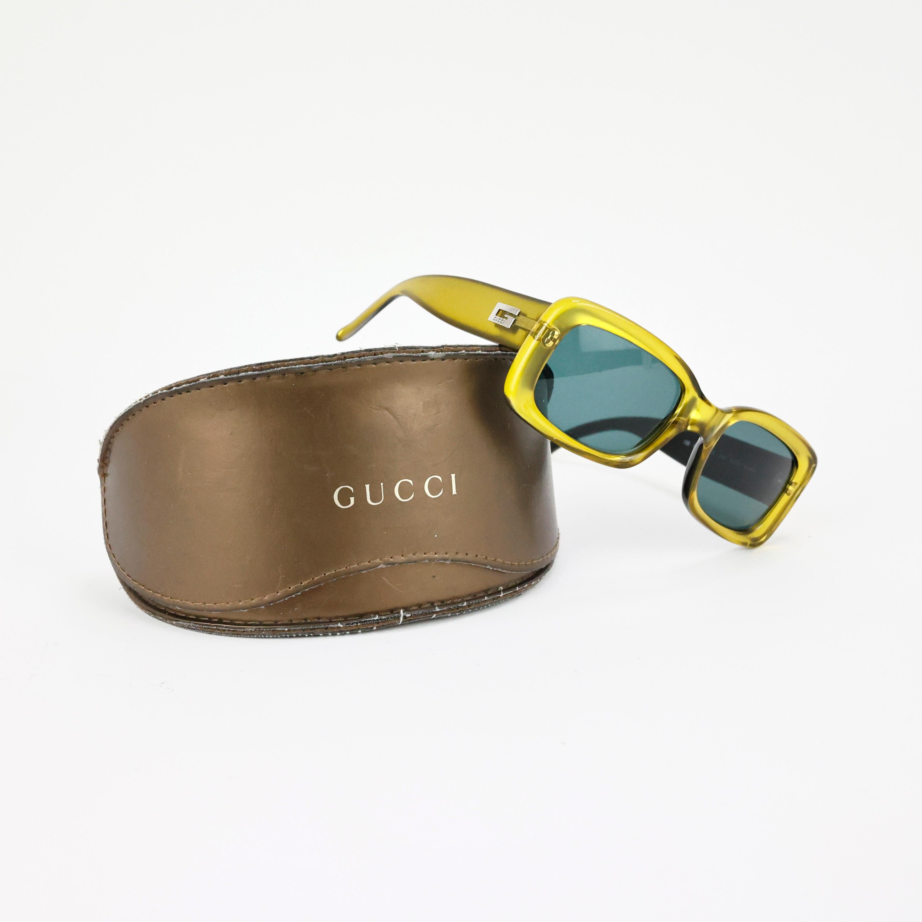 Gucci by Tom Ford 90er Jahre Sonnenbrille für Damen oder Herren im Angebot
