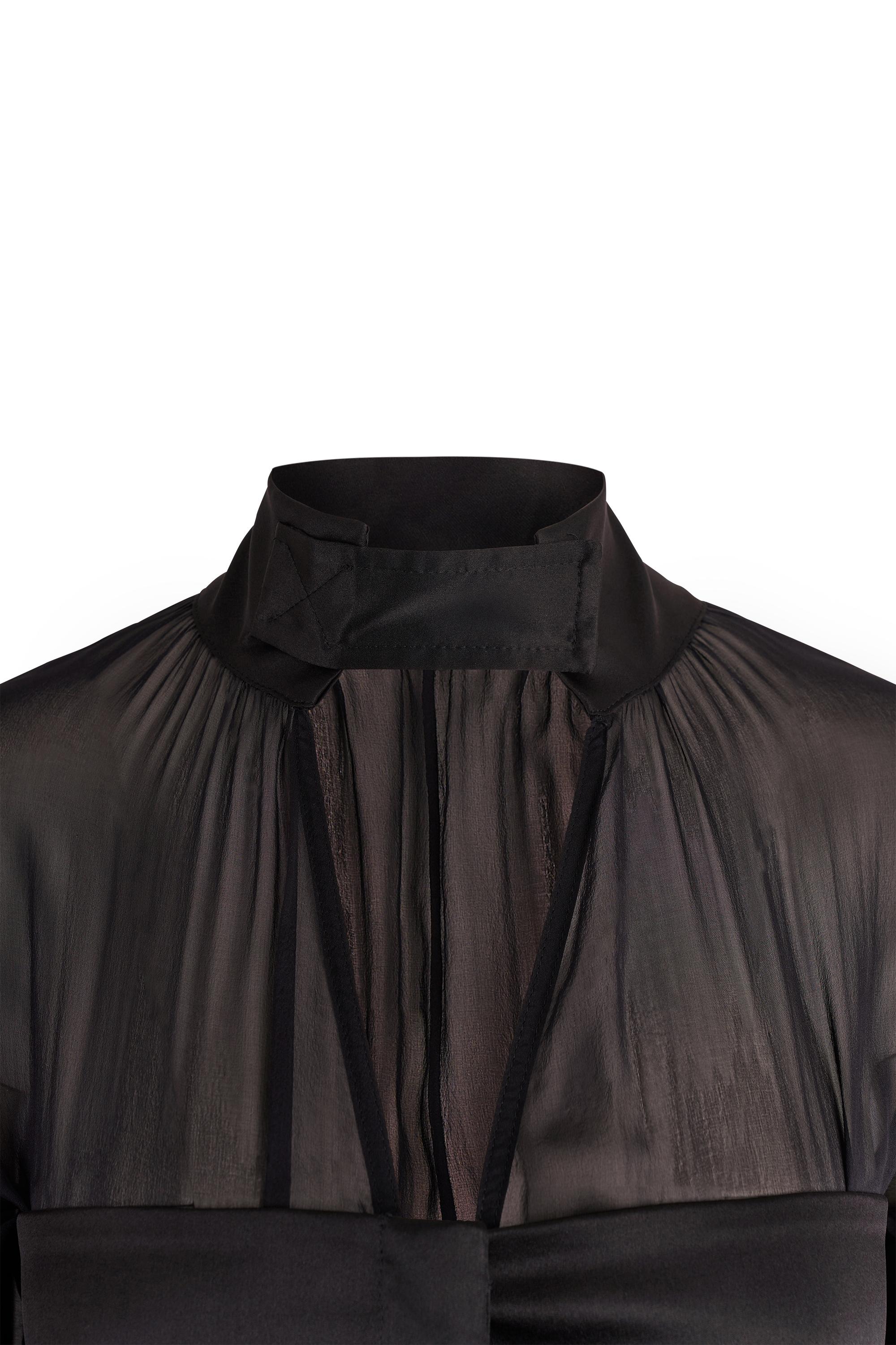 Nero Gucci by Tom Ford A/I 2003 Camicetta nera in seta trasparente in vendita