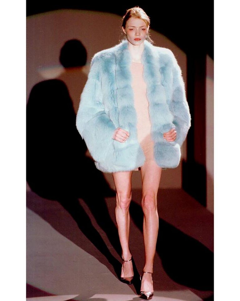 Women's Gucci by Tom Ford aqua blue fox fur coat, fw 1997 For Sale