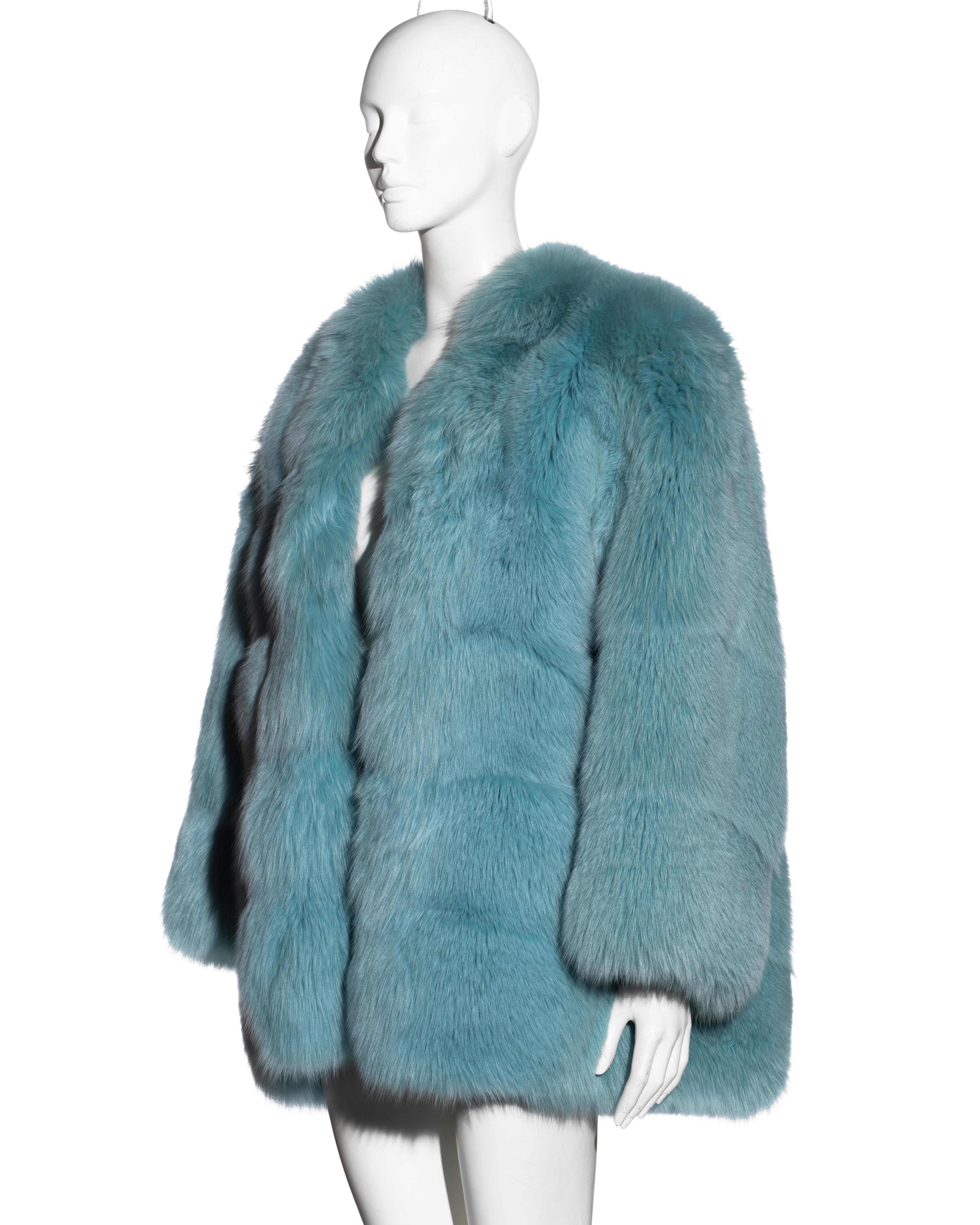 Gucci by Tom Ford aqua blue fox fur coat, fw 1997 For Sale at 1stDibs