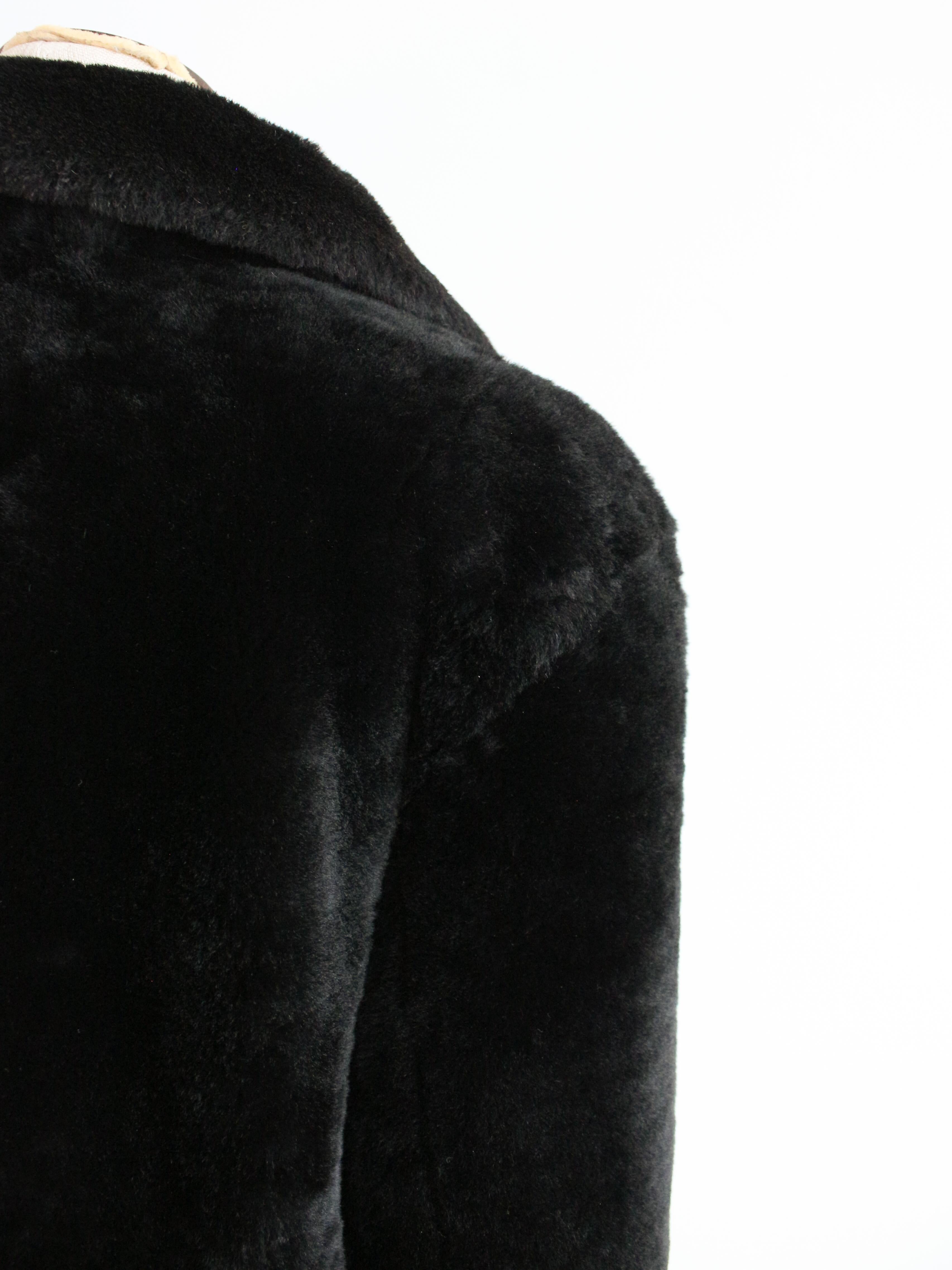 Gucci by Tom Ford Autunno/Inverno 1995 Kate Moss Cappotto doppio petto in shearling in vendita 9