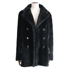 Gucci by Tom Ford Otoño/Invierno 1995 Abrigo de piel de oveja de doble botonadura Kate Moss