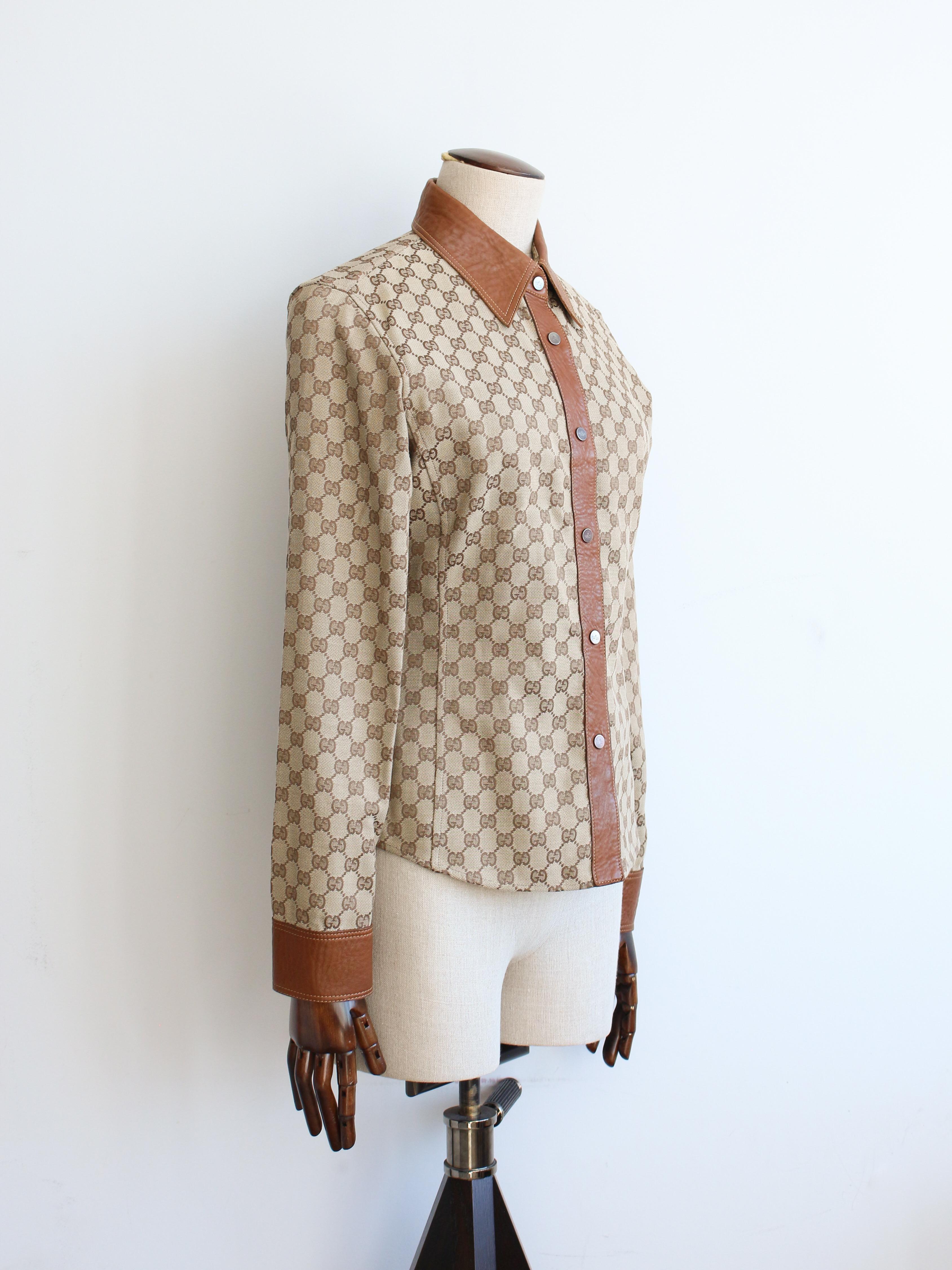Gucci by Tom Ford Autumn/Winter 2000 monogram shirt with leather details. 

In very good condition. 

Tagged size IT40.
