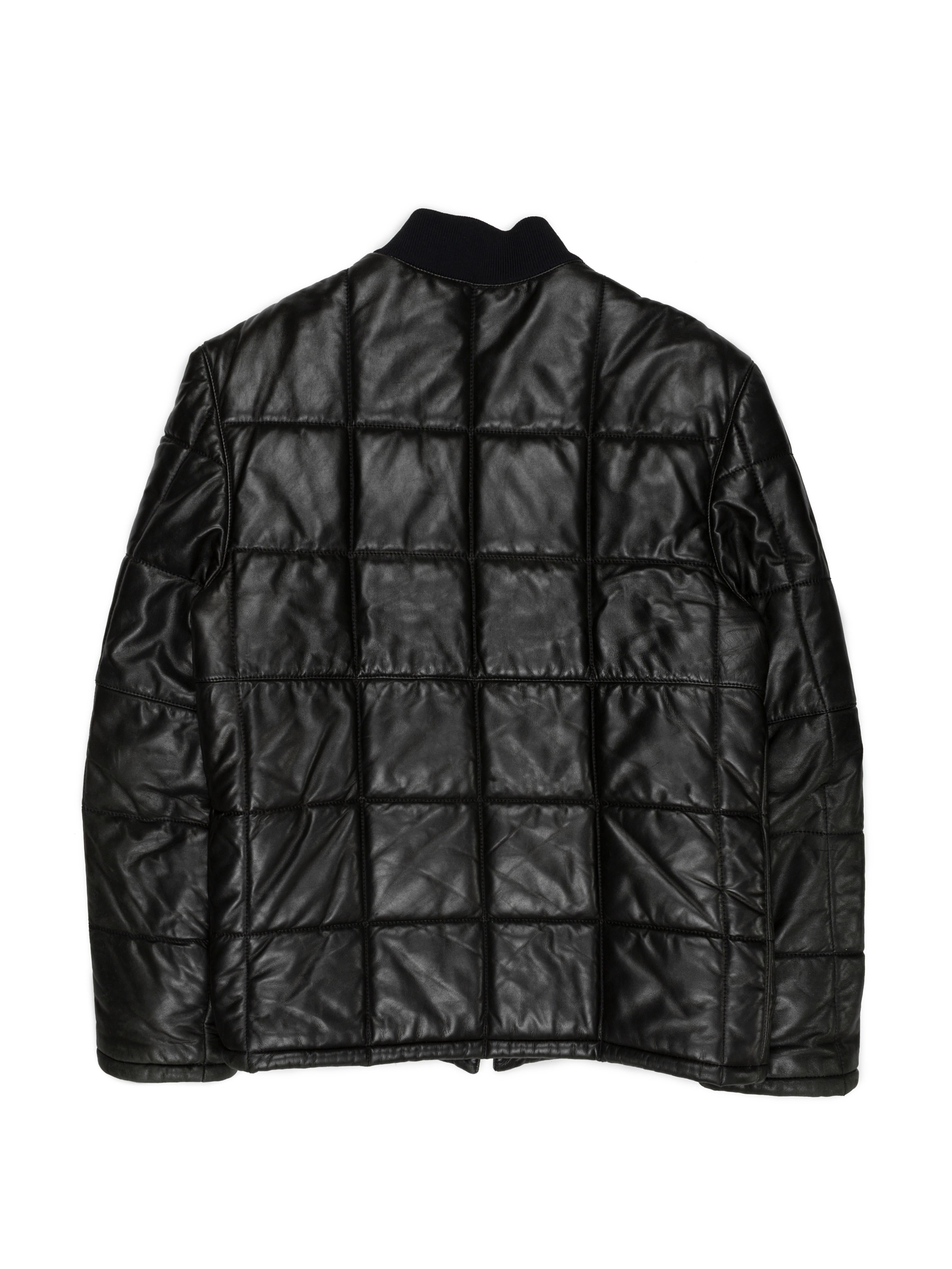 Gucci by Tom Ford AW1998 Quilted Leather Bomber Jacket In Good Condition In Beverly Hills, CA