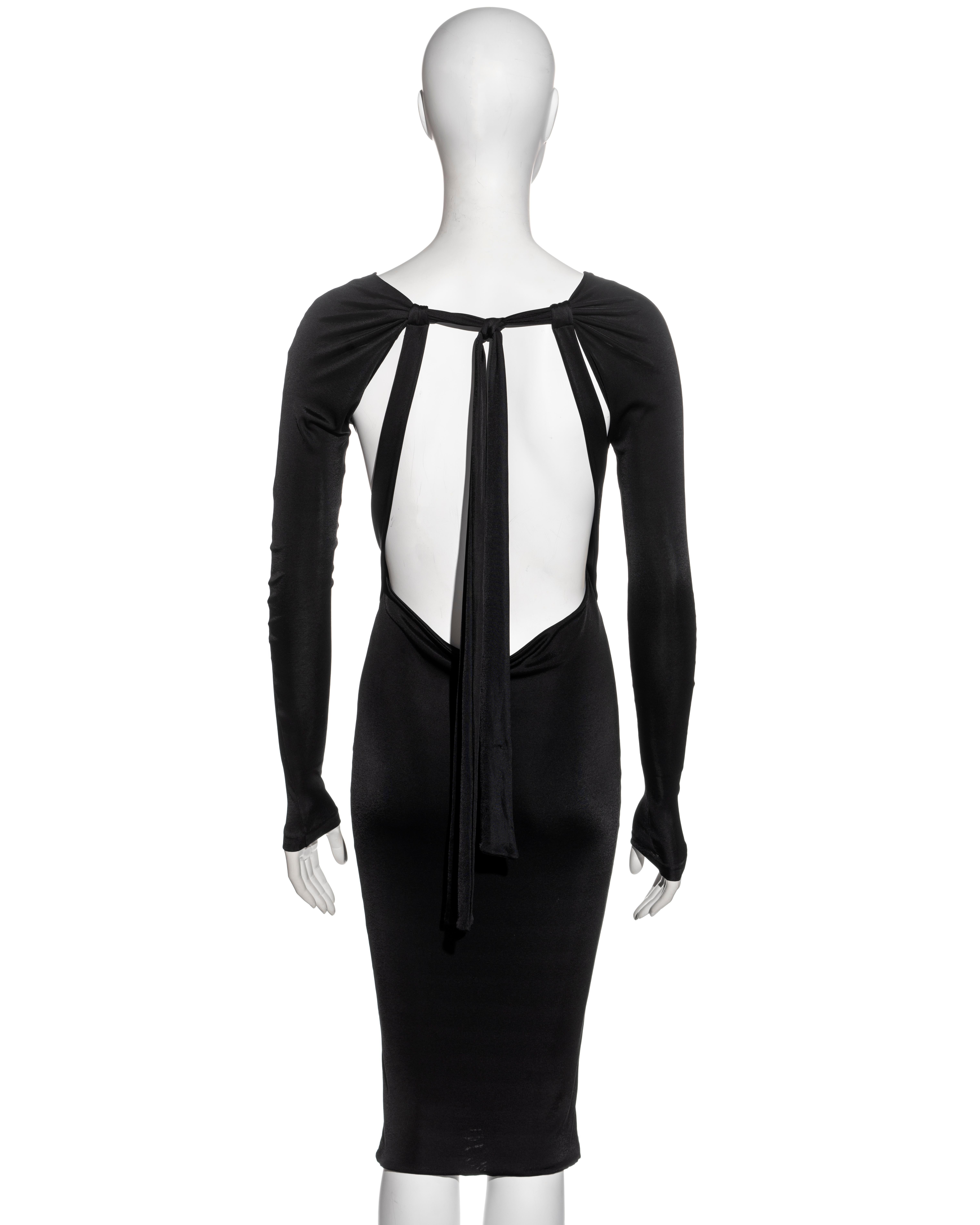 Gucci by Tom Ford black bare midriff long sleeve evening dress, fw 2003 3