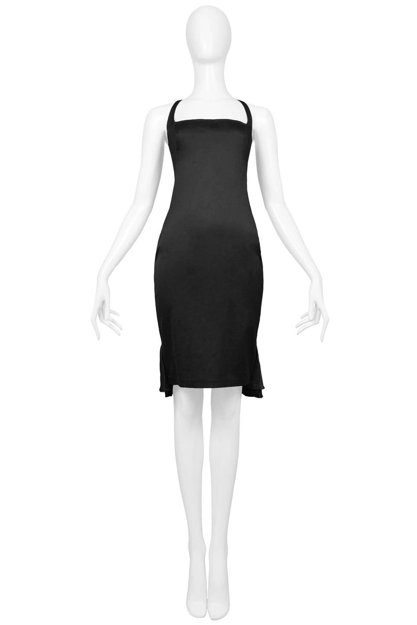 Gucci By Tom Ford Black Dress With Back Pleat Fan Detailing 2003 In Excellent Condition In Los Angeles, CA