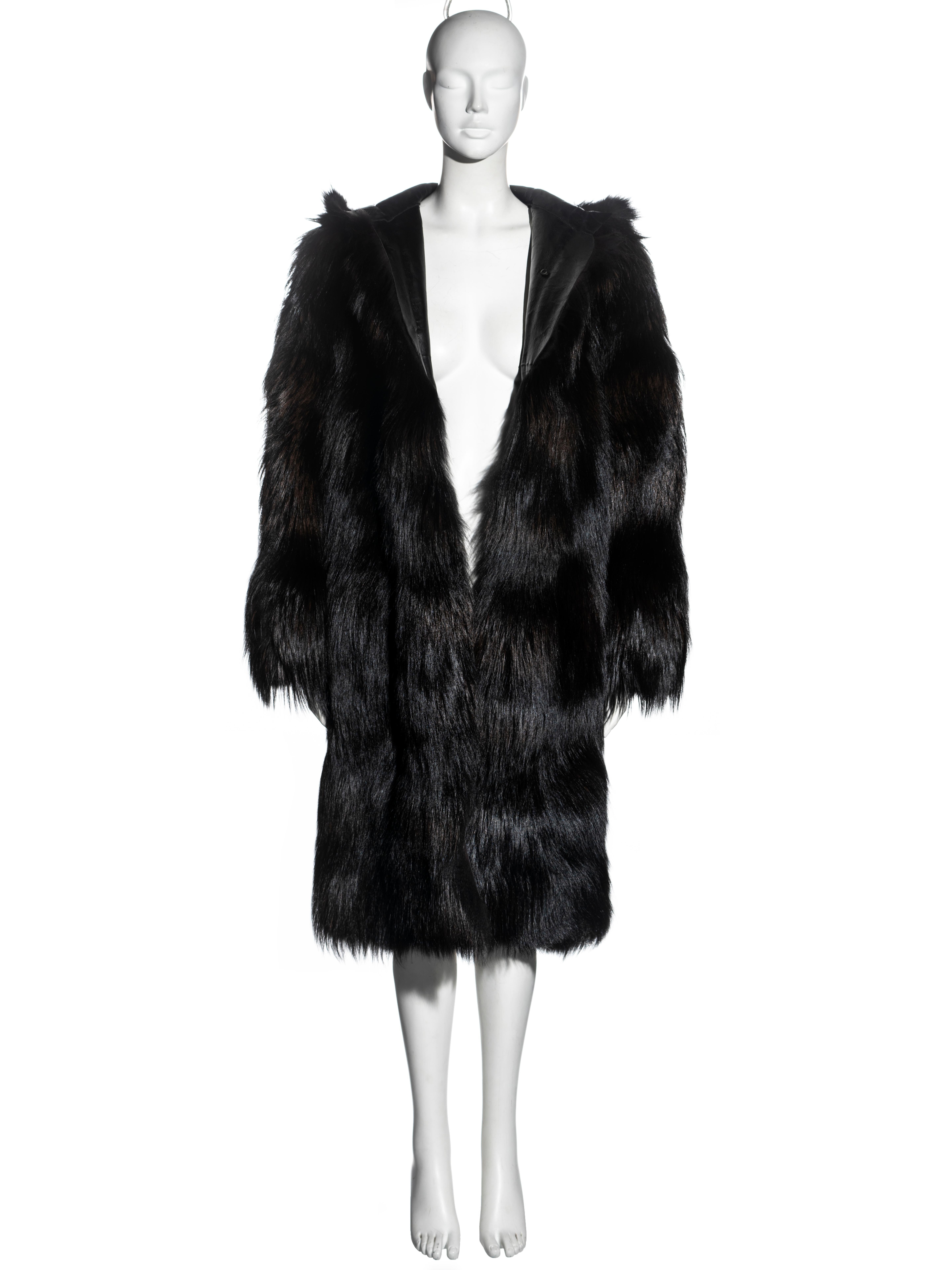 Gucci by Tom Ford black fox fur oversized hooded coat, fw 1998 1