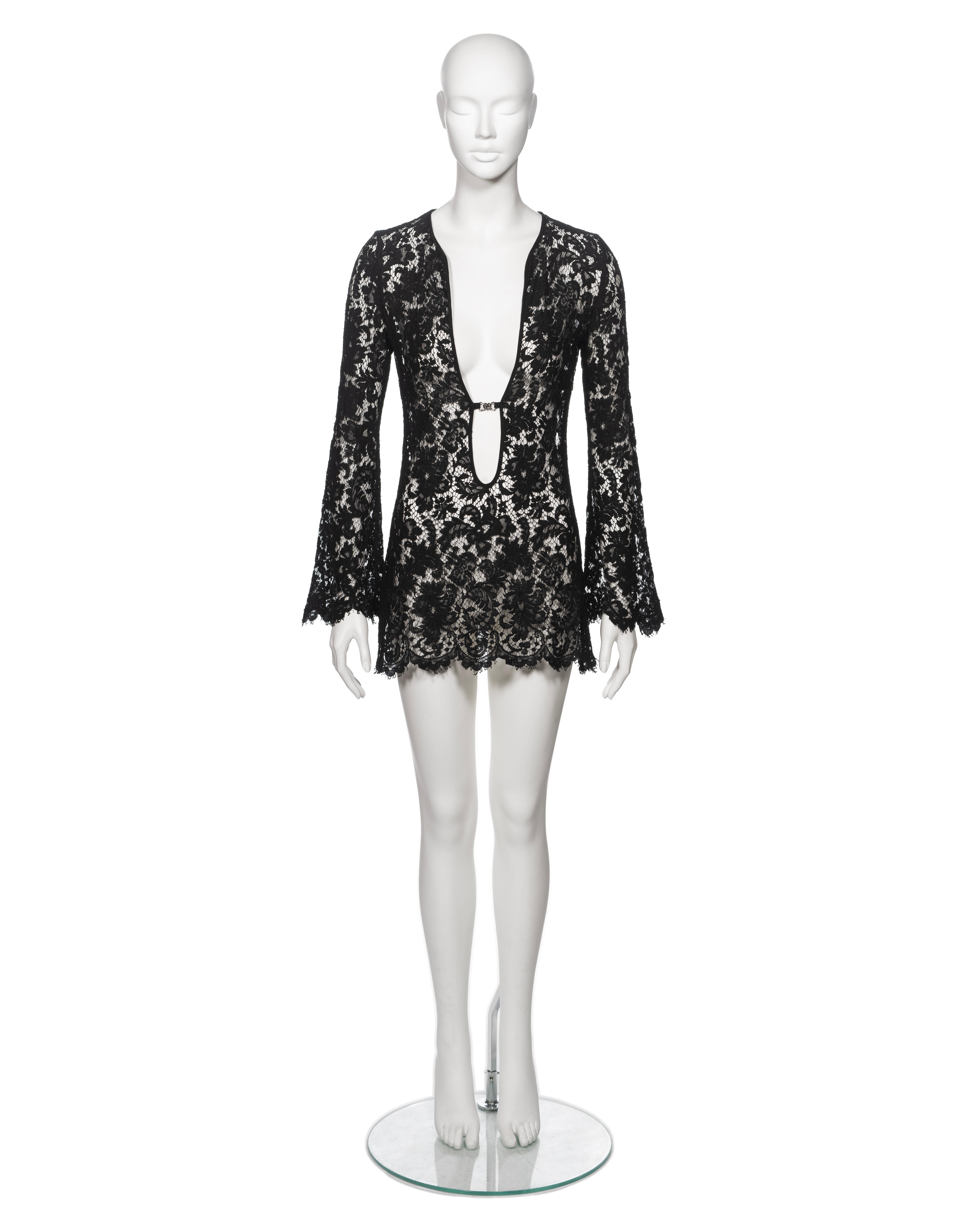 Women's Gucci by Tom Ford Black Lace Long Sleeve Micro Mini Dress, SS 1996 For Sale