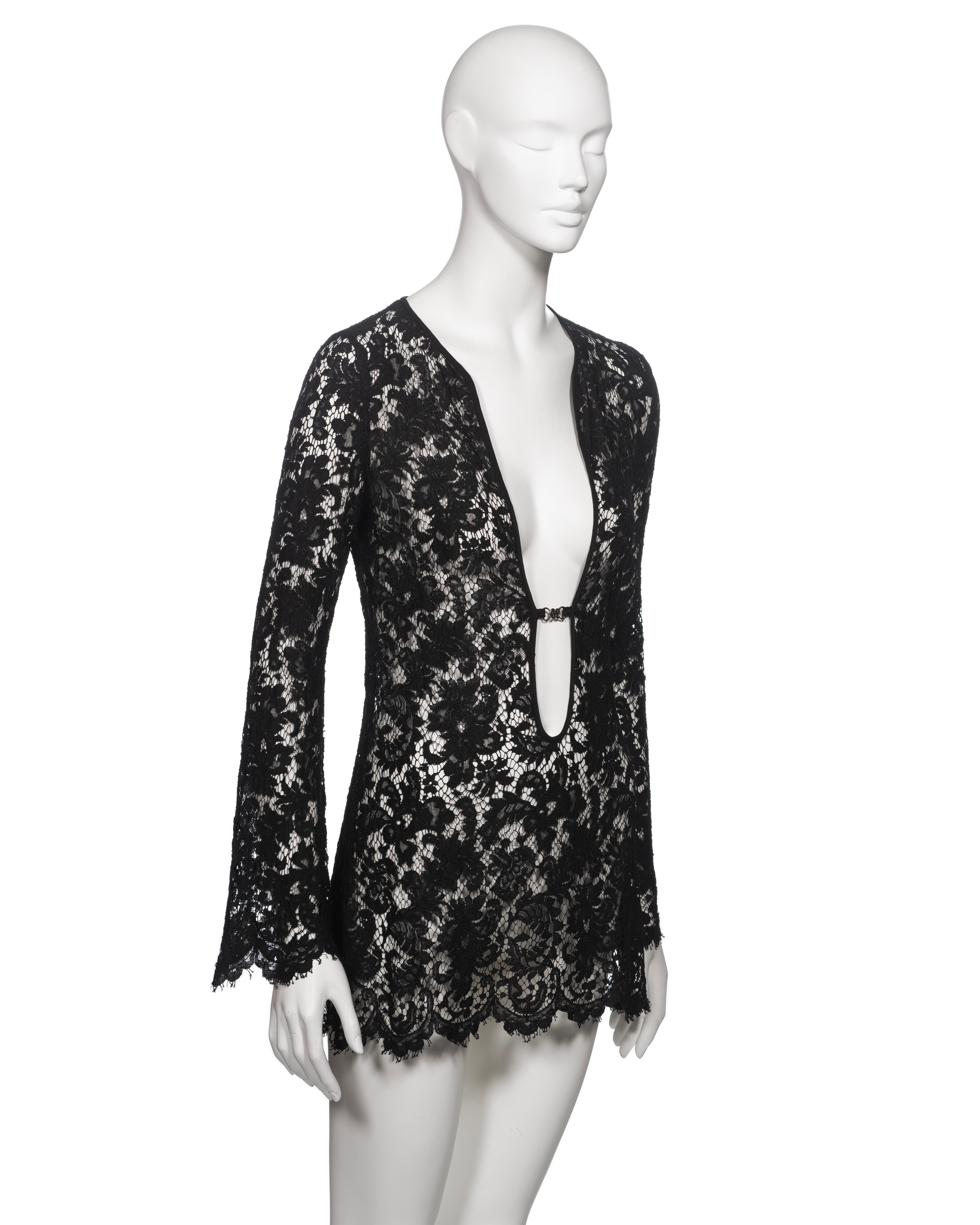 Gucci by Tom Ford Black Lace Long Sleeve Micro Mini Dress, SS 1996 For Sale 3