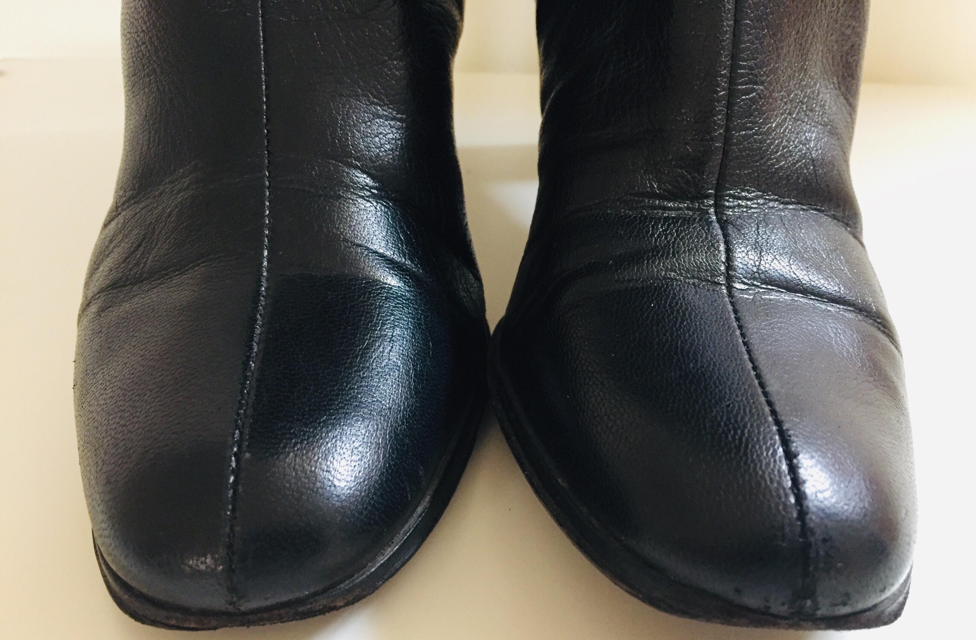 GUCCI by Tom Ford Black Leather Boots 1999 For Sale 7