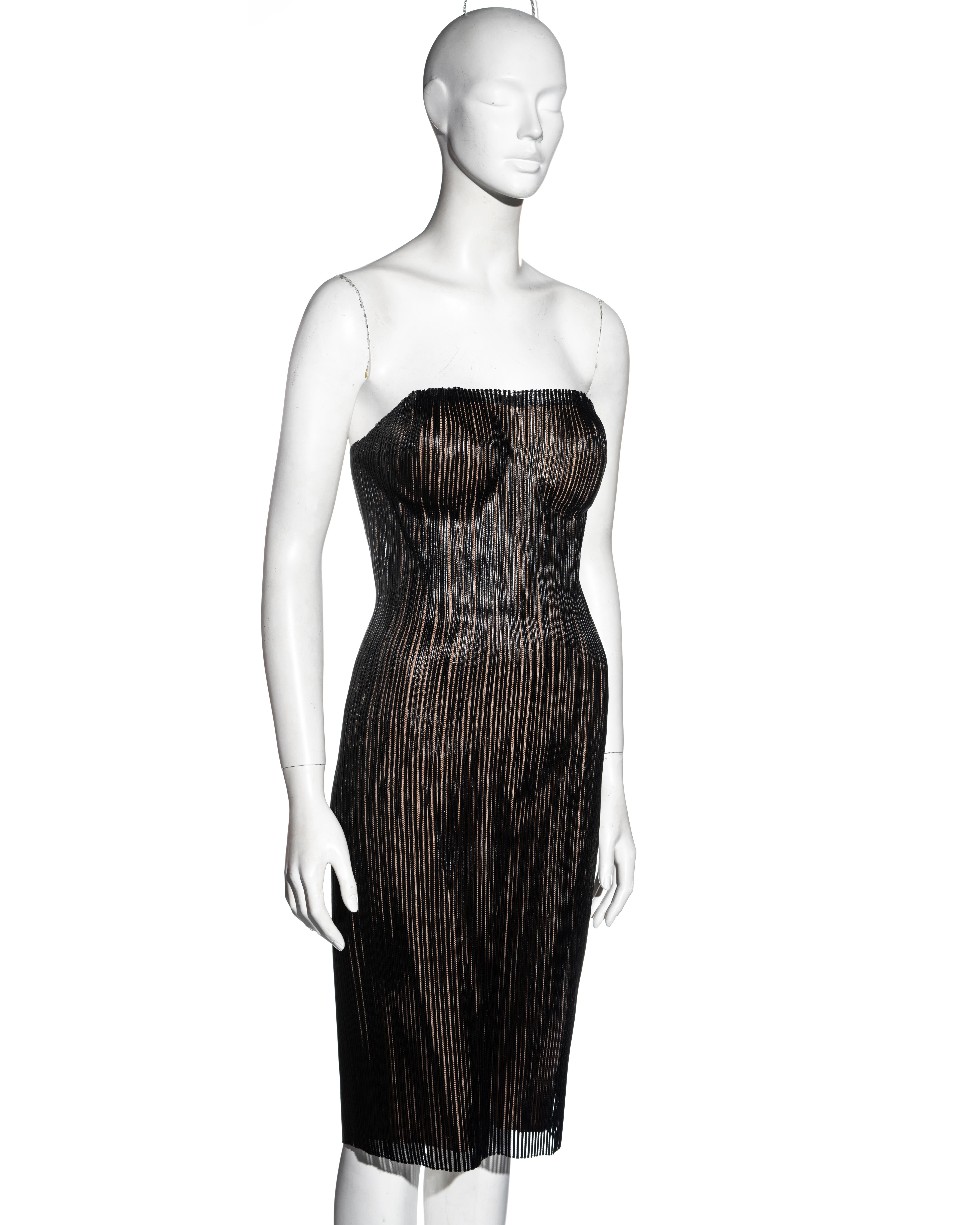Gucci by Tom Ford black leather strapless corset dress, ss 2001 In Good Condition In London, GB