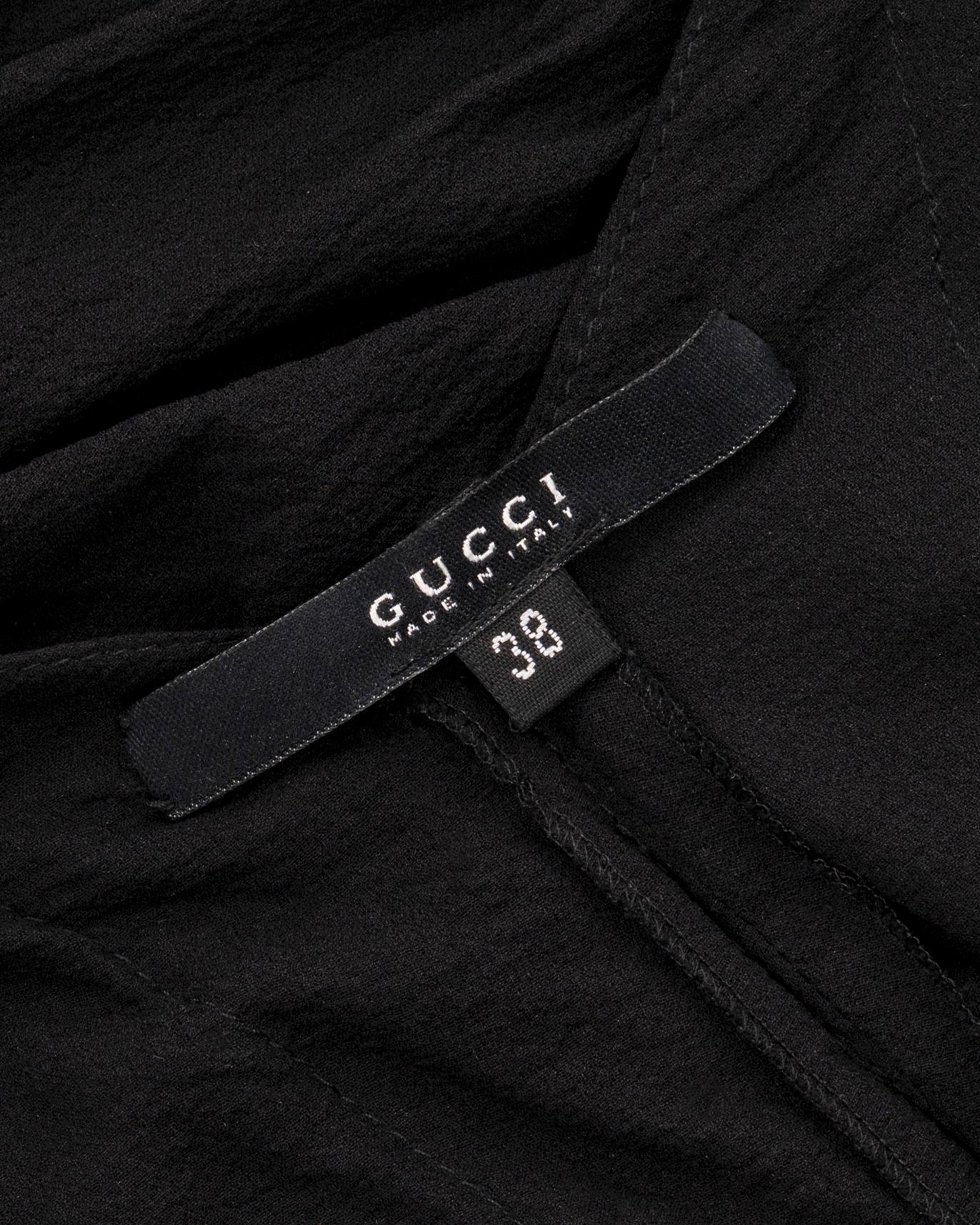 Schwarzes Abendkleid aus Seidenspandex mit Rüschen von Gucci by Tom Ford mit Rüschen, H/W 2003 im Angebot 9