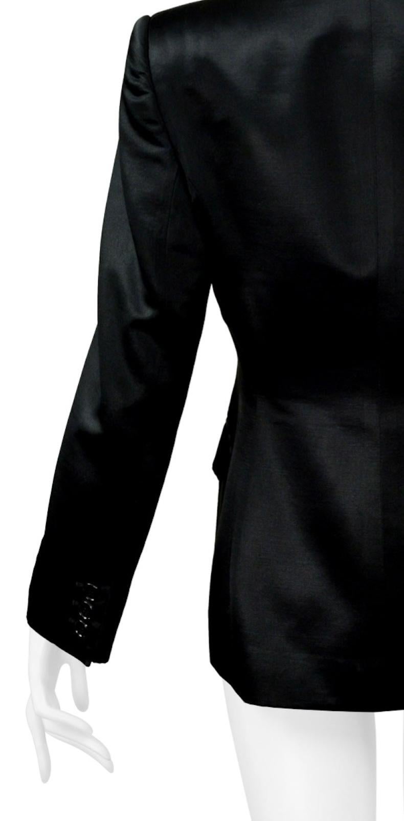 Donna Gucci By Tom Ford Giacca da sera in raso nero 1996 in vendita