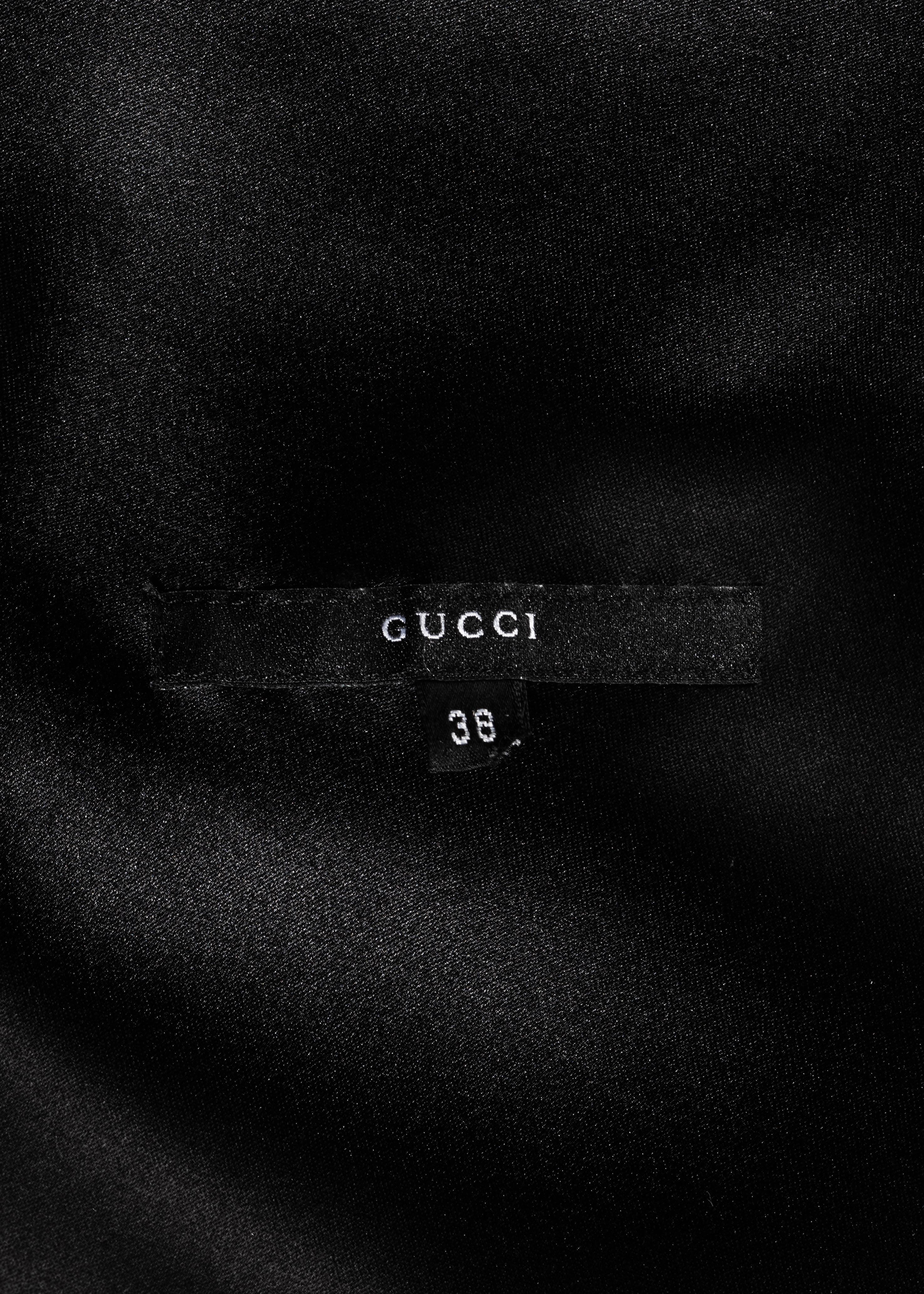 Gucci by Tom Ford Schwarzes Abendkleid aus Seide mit R�üschen und Beinschlitz:: fw 1999 4
