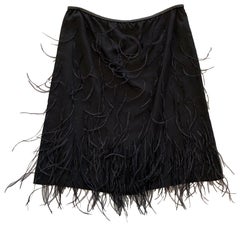 Schwarzer Gucci-Rock mit Federn von Tom Ford aus dem Jahr 1999