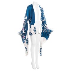 Kimono imprimé de fleurs orientales en soie bleue Gucci by Tom Ford:: ss 2003