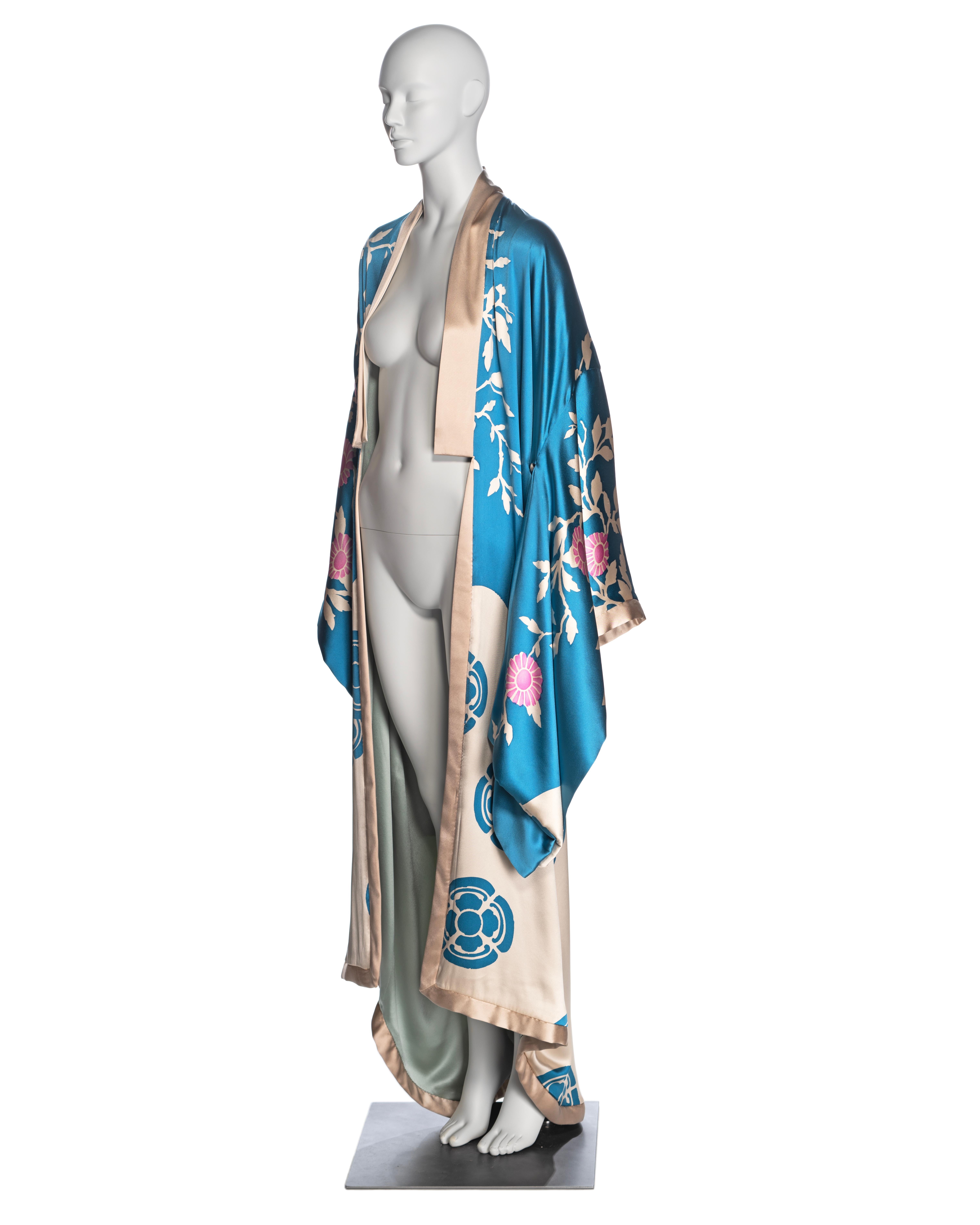 Gucci by Tom Ford Blue Silk Satin Kimono, SS 2003 11