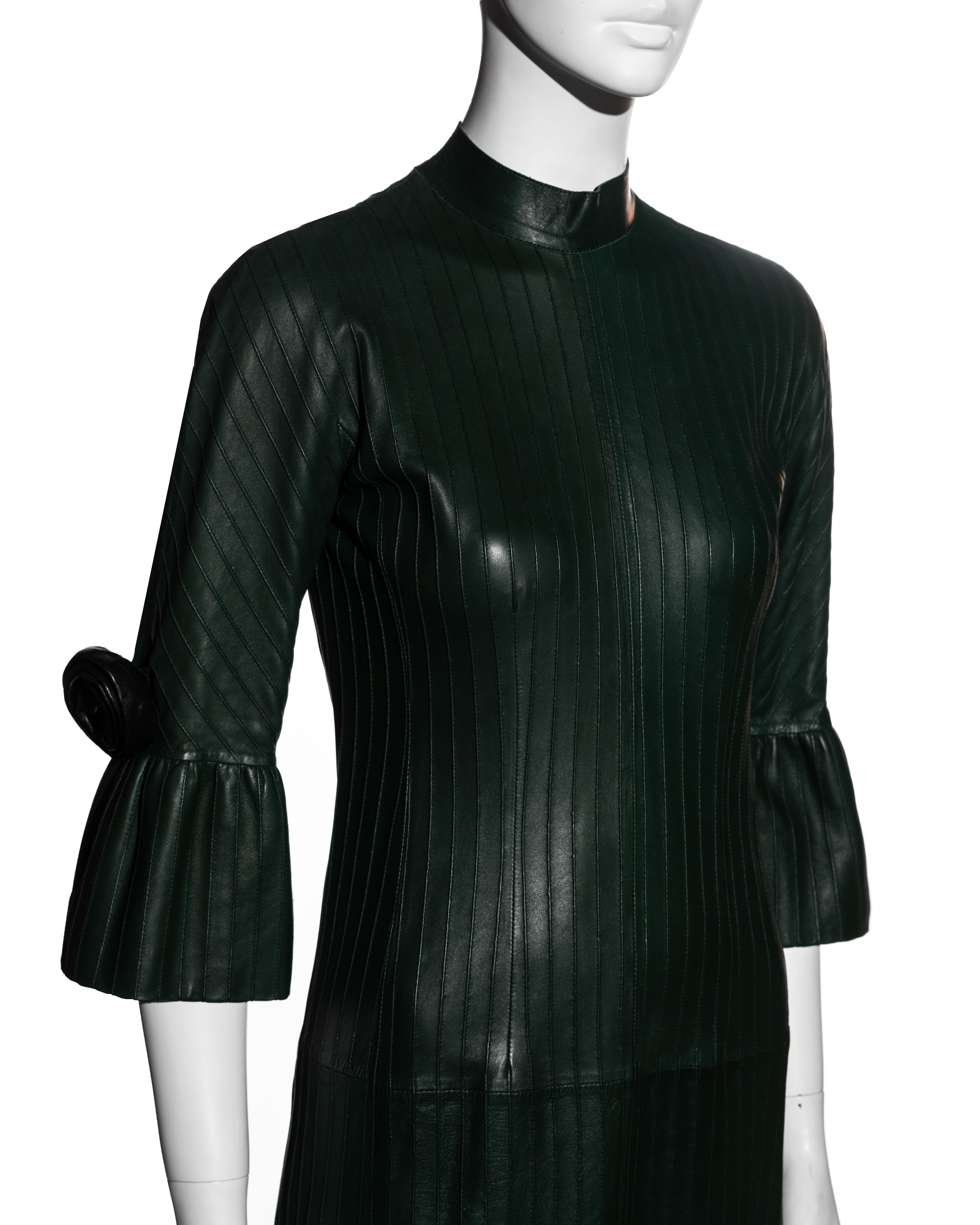Black Gucci by Tom Ford bottle green pintuck leather shift dress, fw 1999 For Sale