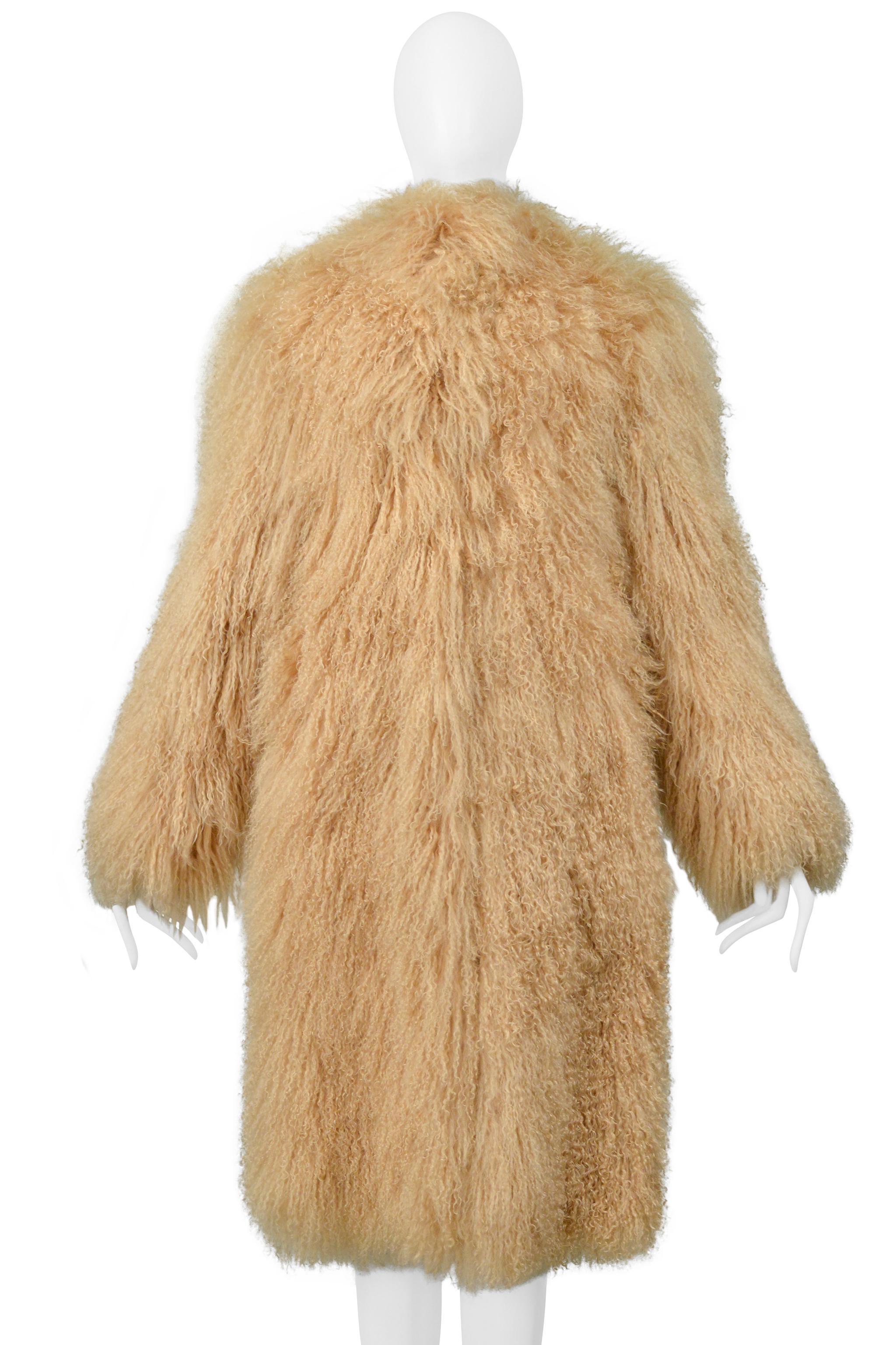 Beige Gucci By Tom Ford Camel Shearling Chubby Coat With Leather Side Panels 2001 For Sale