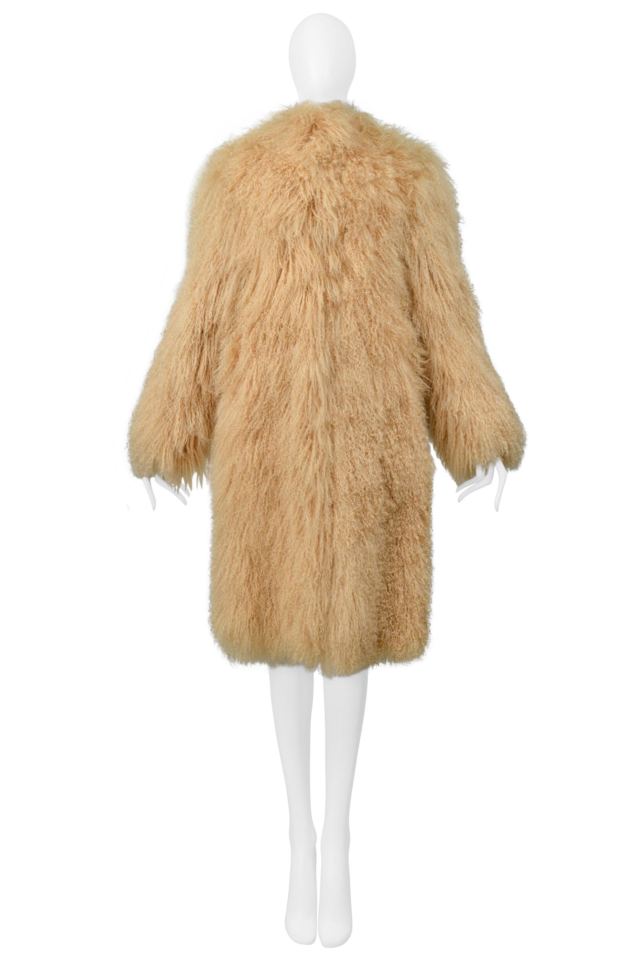 Gucci By Tom Ford Camel Shearling Chubby Coat With Leather Side Panels 2001 For Sale 2