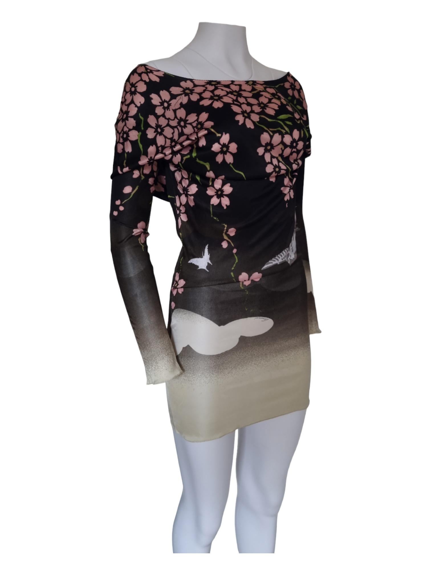 Gucci by Tom Ford cherry blossom dress, SS 2003 In Excellent Condition For Sale In London, GB