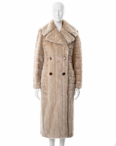 Gucci by Tom Ford cream faux fur double-breasted coat, fw 1996